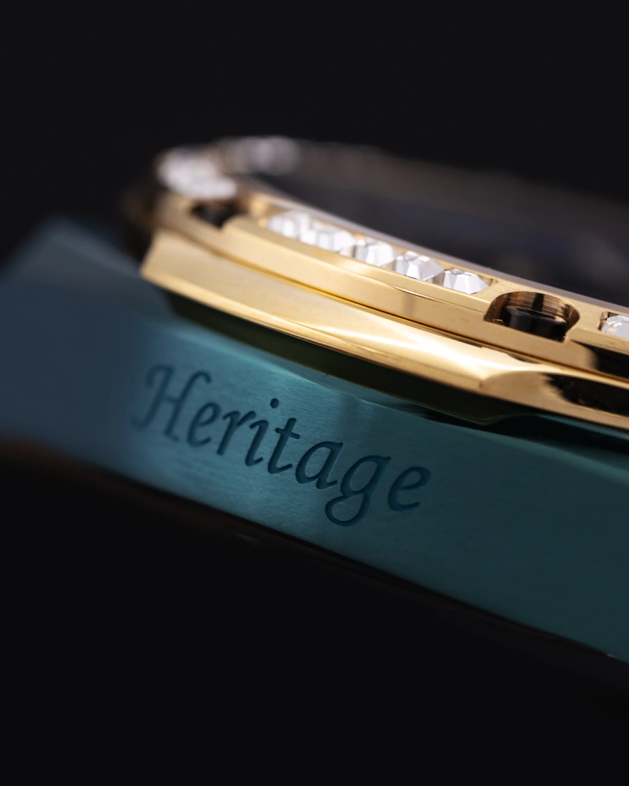 RAWR III TW024E-D9 (Green/Gold/Black) with Crystal (Green Bamboo Leather Strap) - Image 5