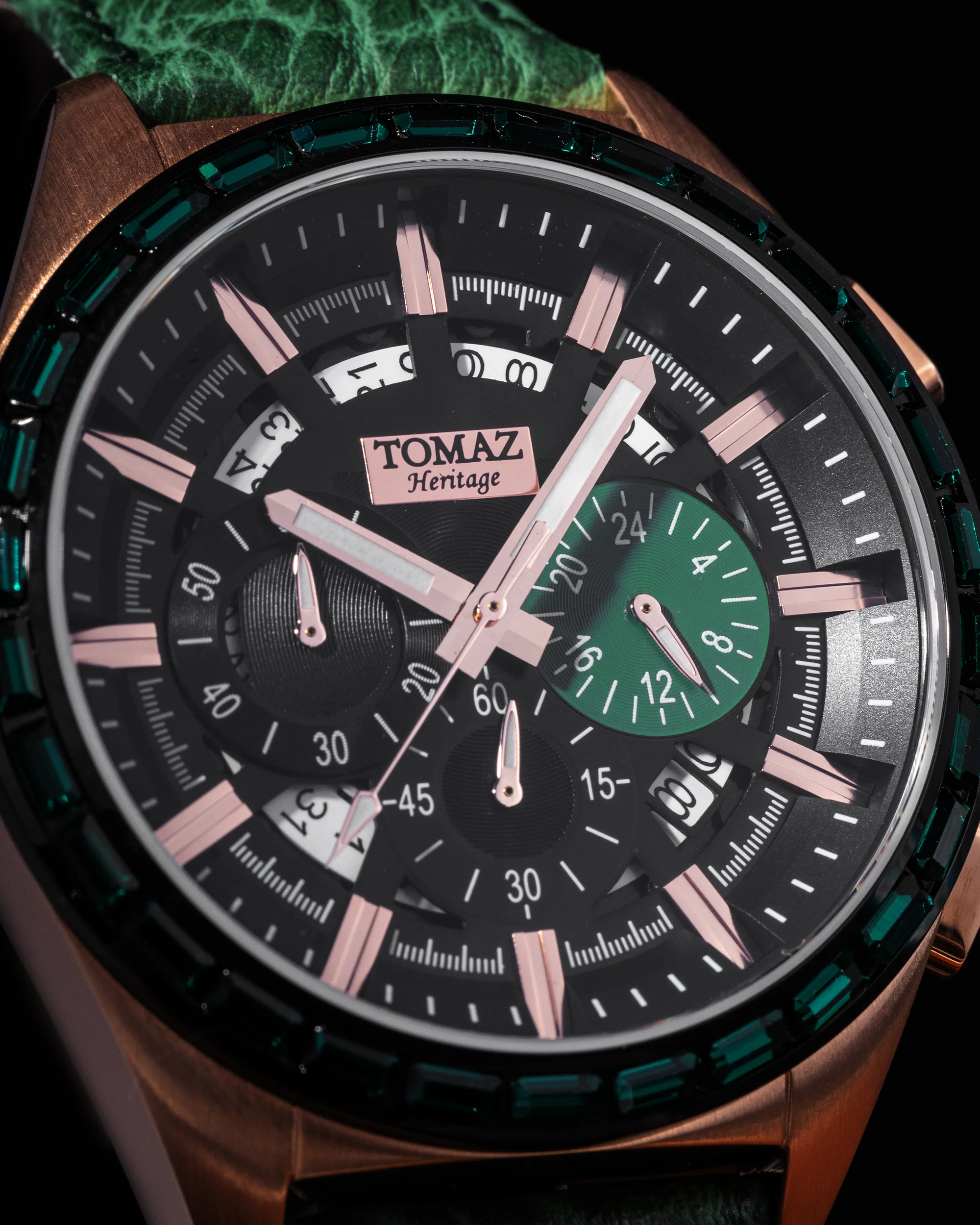 Romeo TW025A-D3 (Rosegold/Green) with Green Crystal (Green Leather Strap) - Image 3