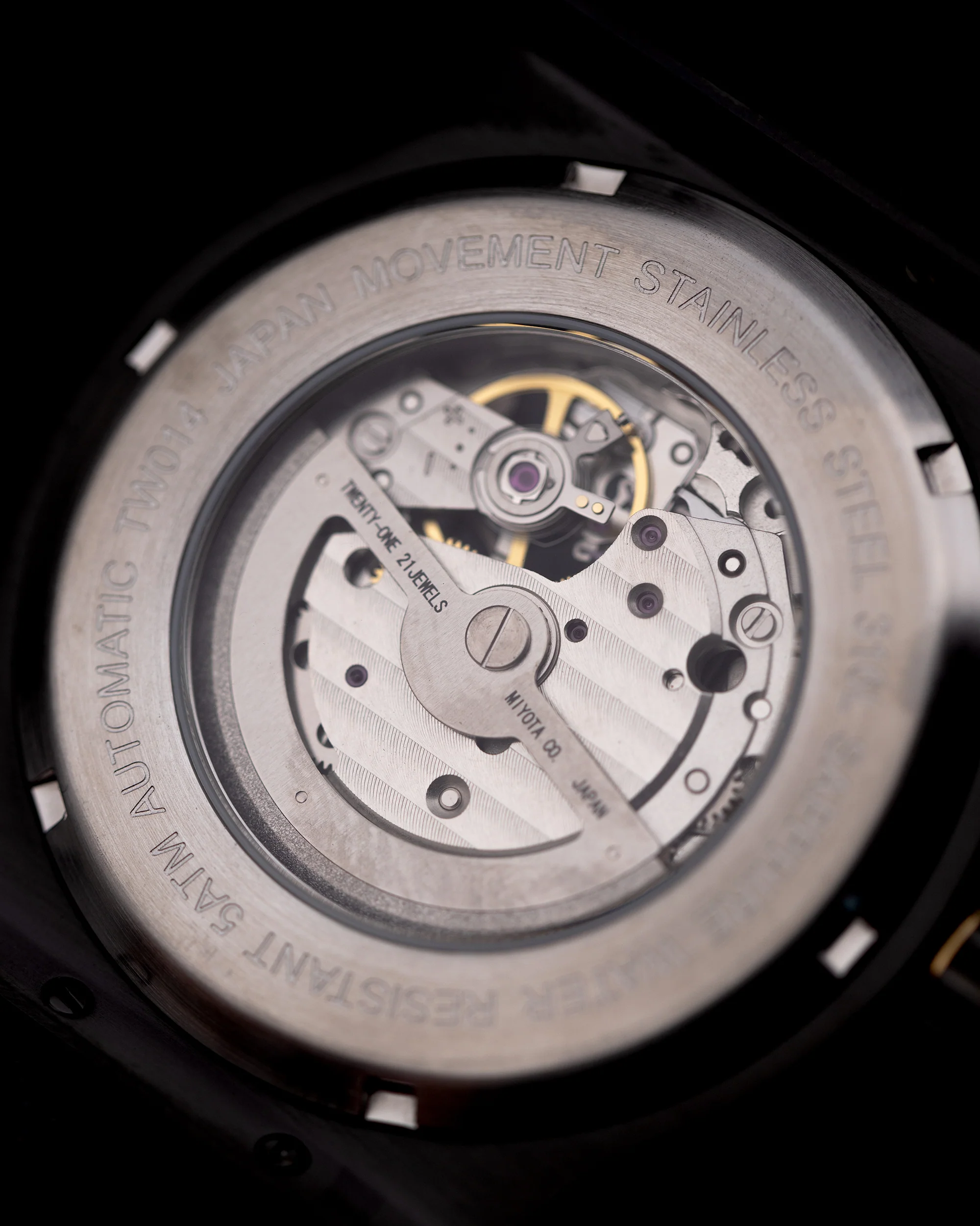 Royale TW014-D7 (Black/Yellow) Yellow Leather Strap - Image 5