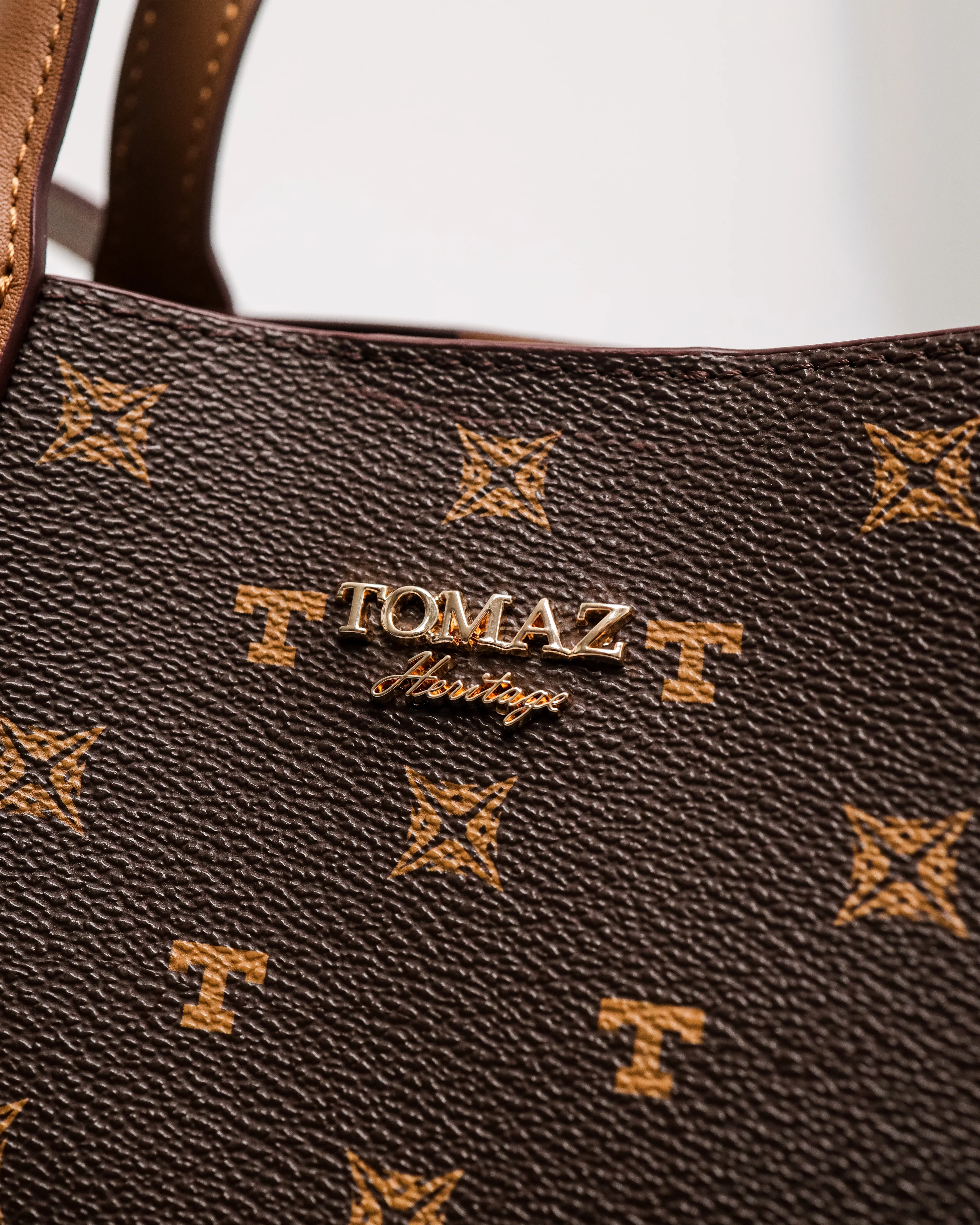 Tomaz BL281 Ladies Monogram HandBag - Image 3