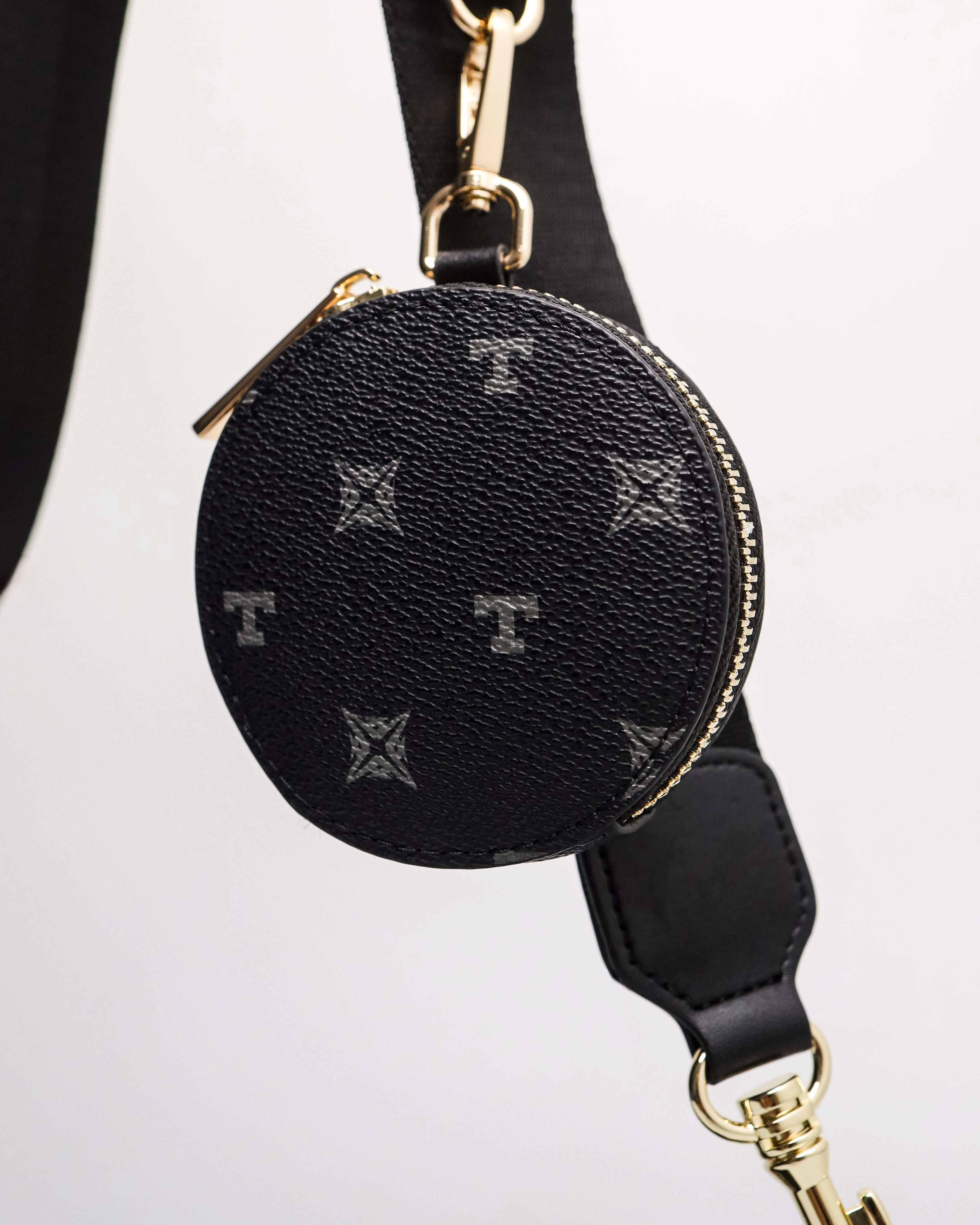 Tomaz BL303 Ladies Monogram Crossbody Bag - Image 4