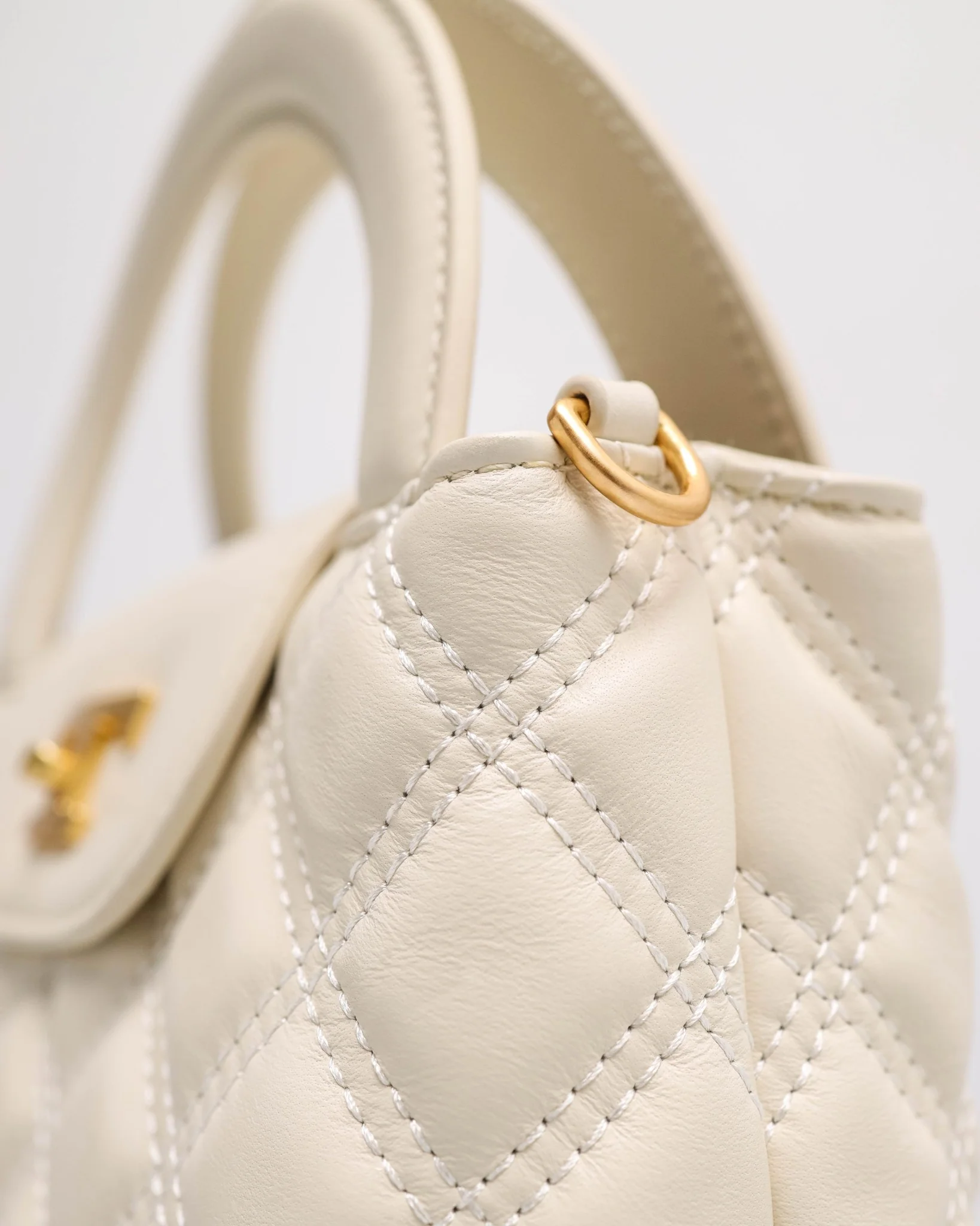 Tomaz BL318 Ladies Crossbody Bag - Image 3