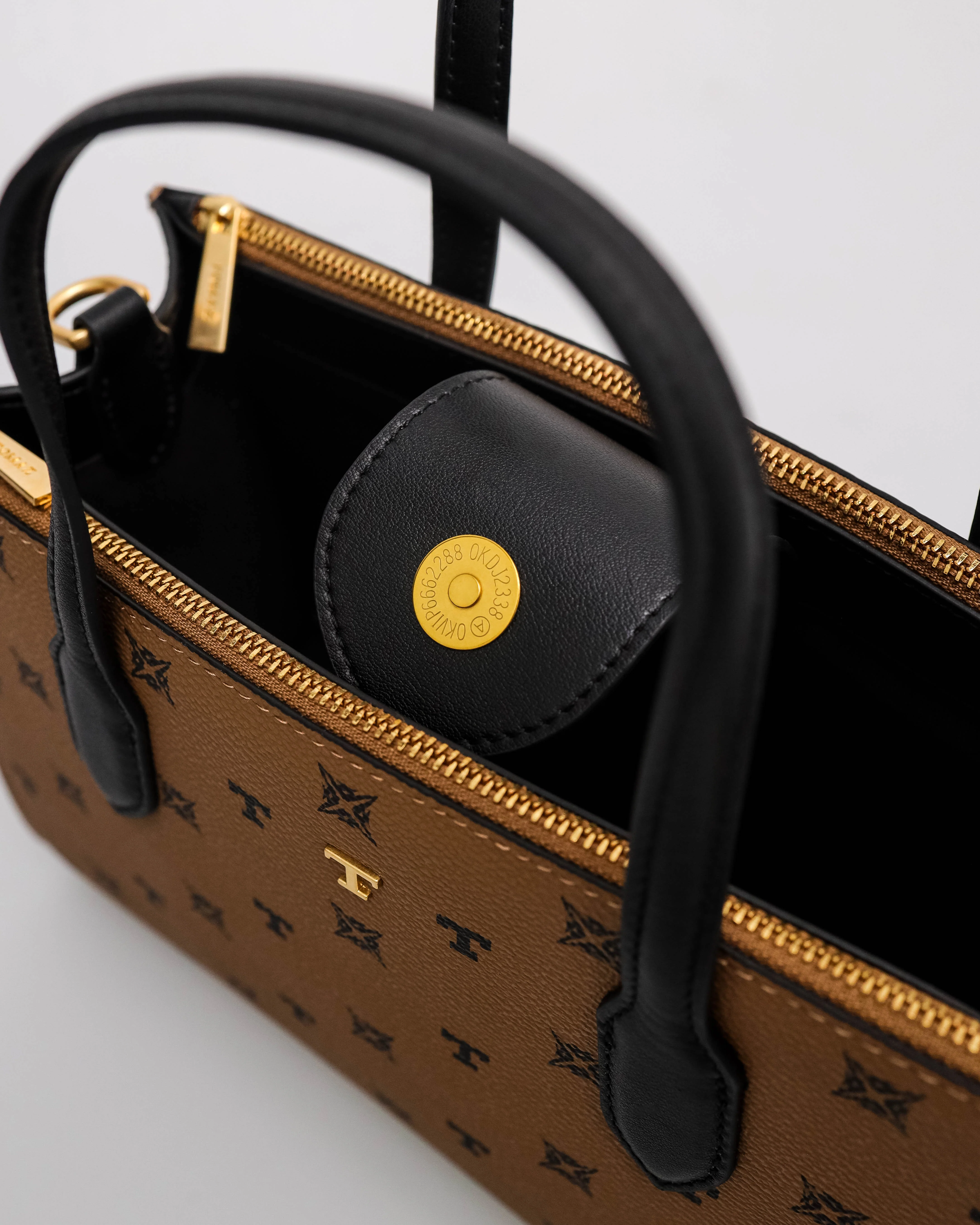 Tomaz BL329 Ladies Monogram Bags - Image 3