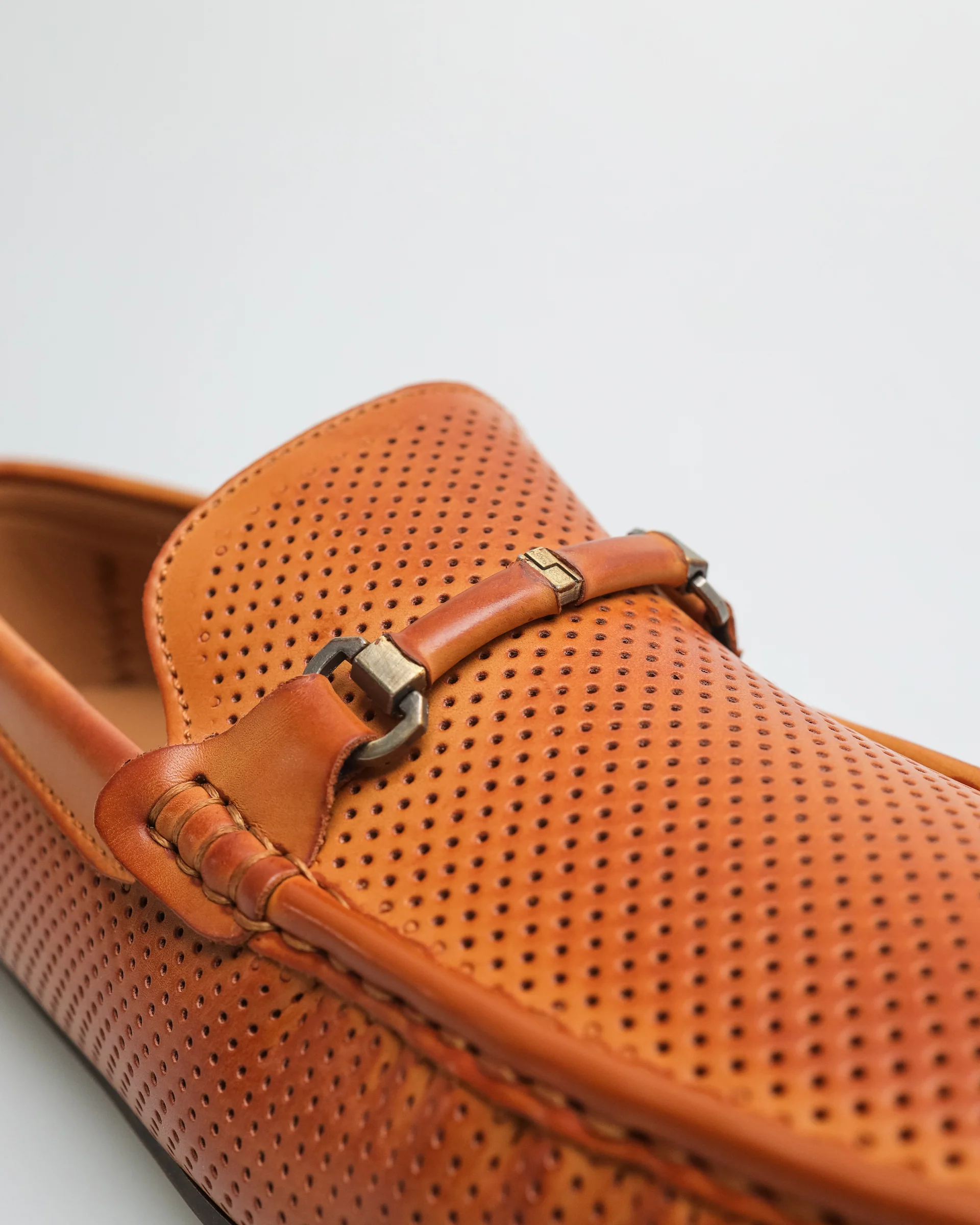 Tomaz C544 Men's Buckle Moccasins - Image 8