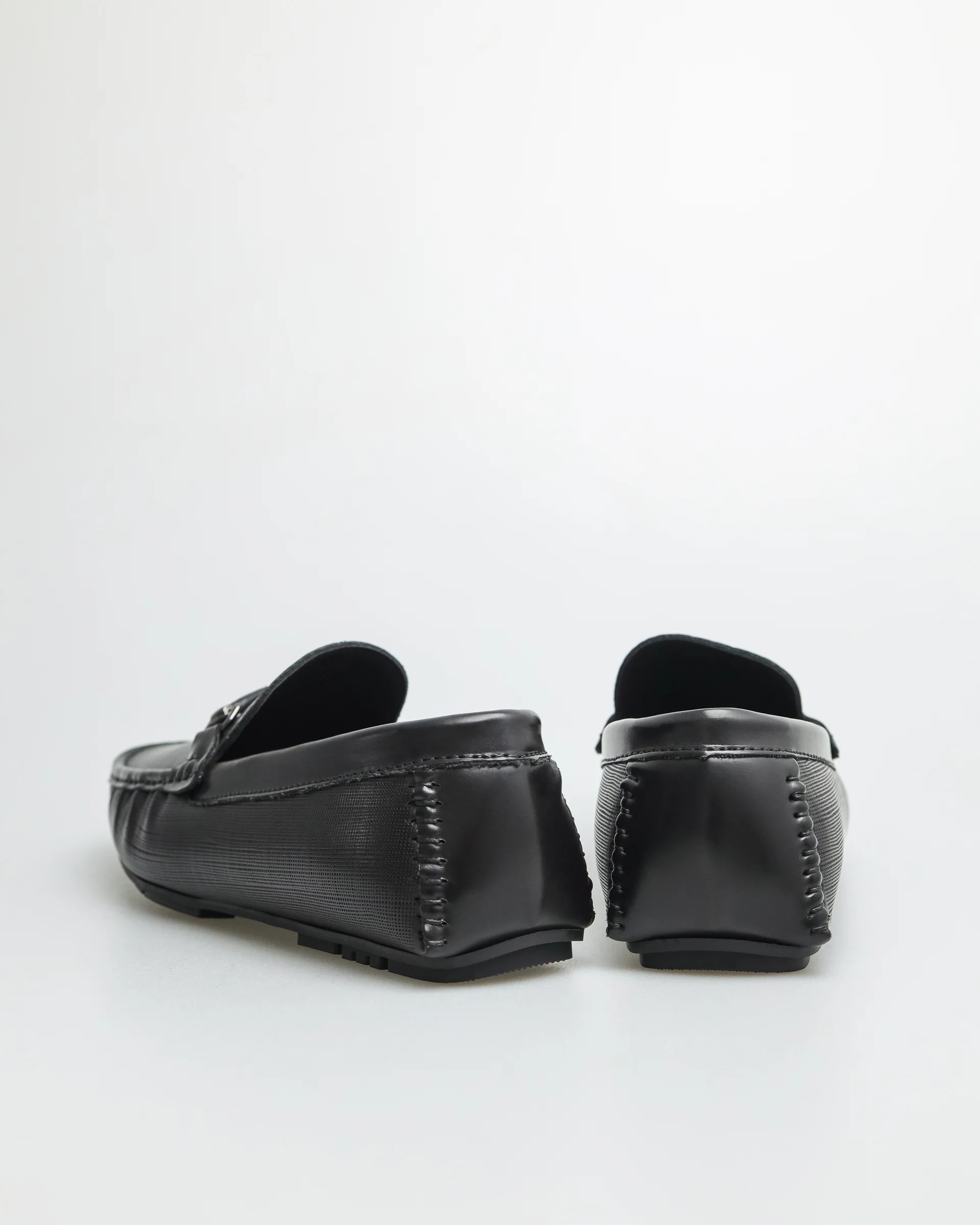 Tomaz C545 Men's Buckle Moccasins - Image 3