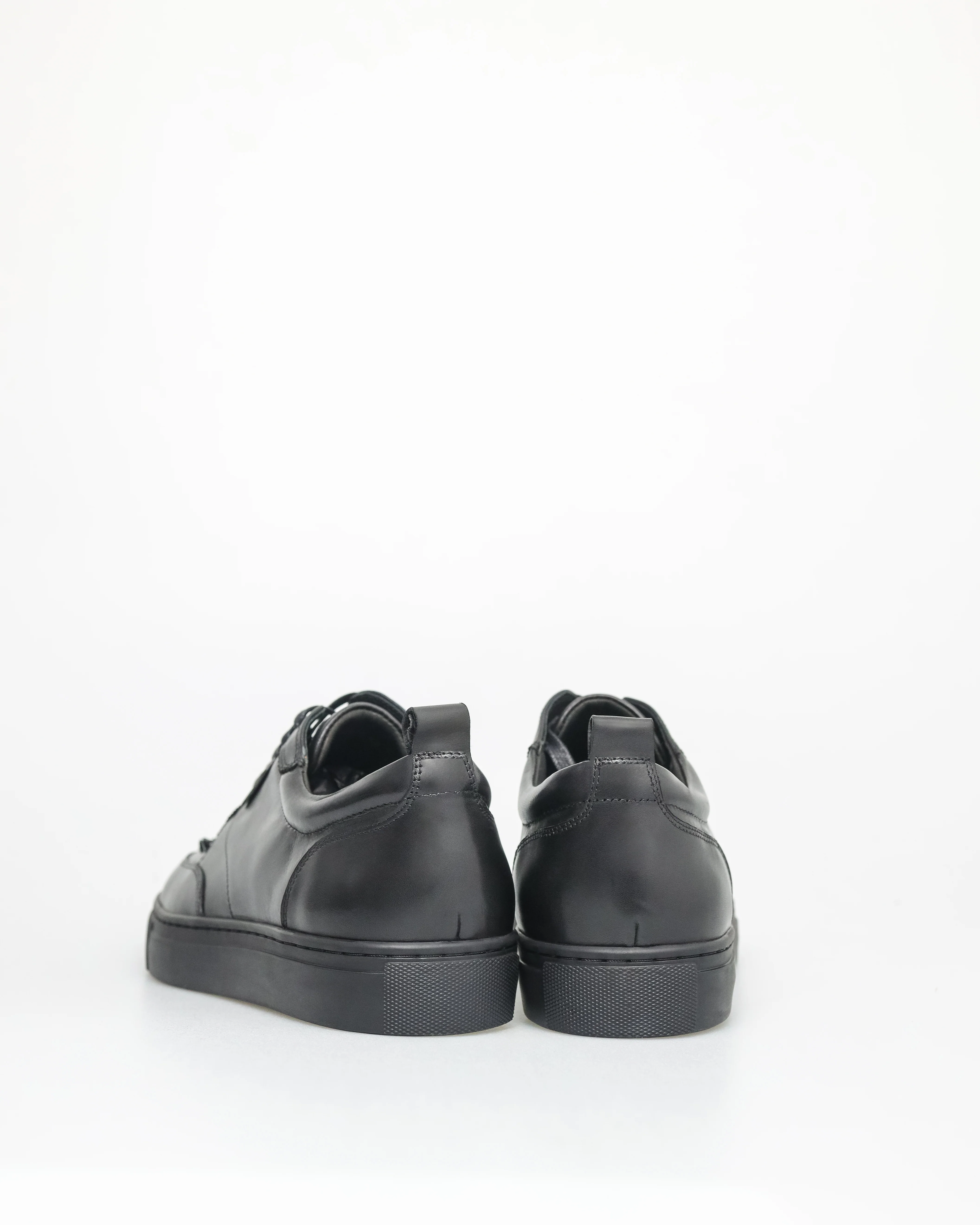 Tomaz C557 Men's Charcoal Studs Sneakers - Image 3