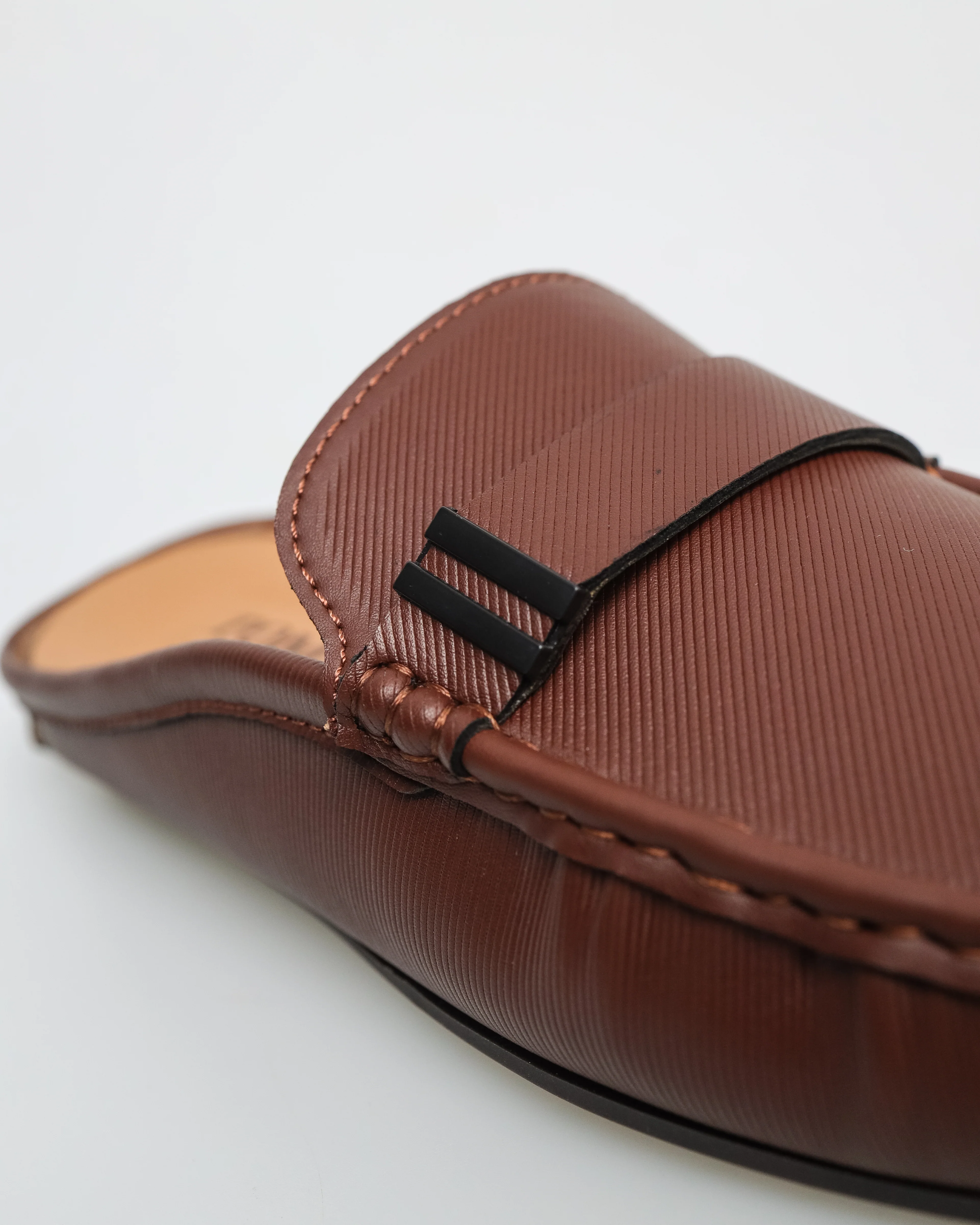 Tomaz C571 Men's Slip On Mules - Image 8