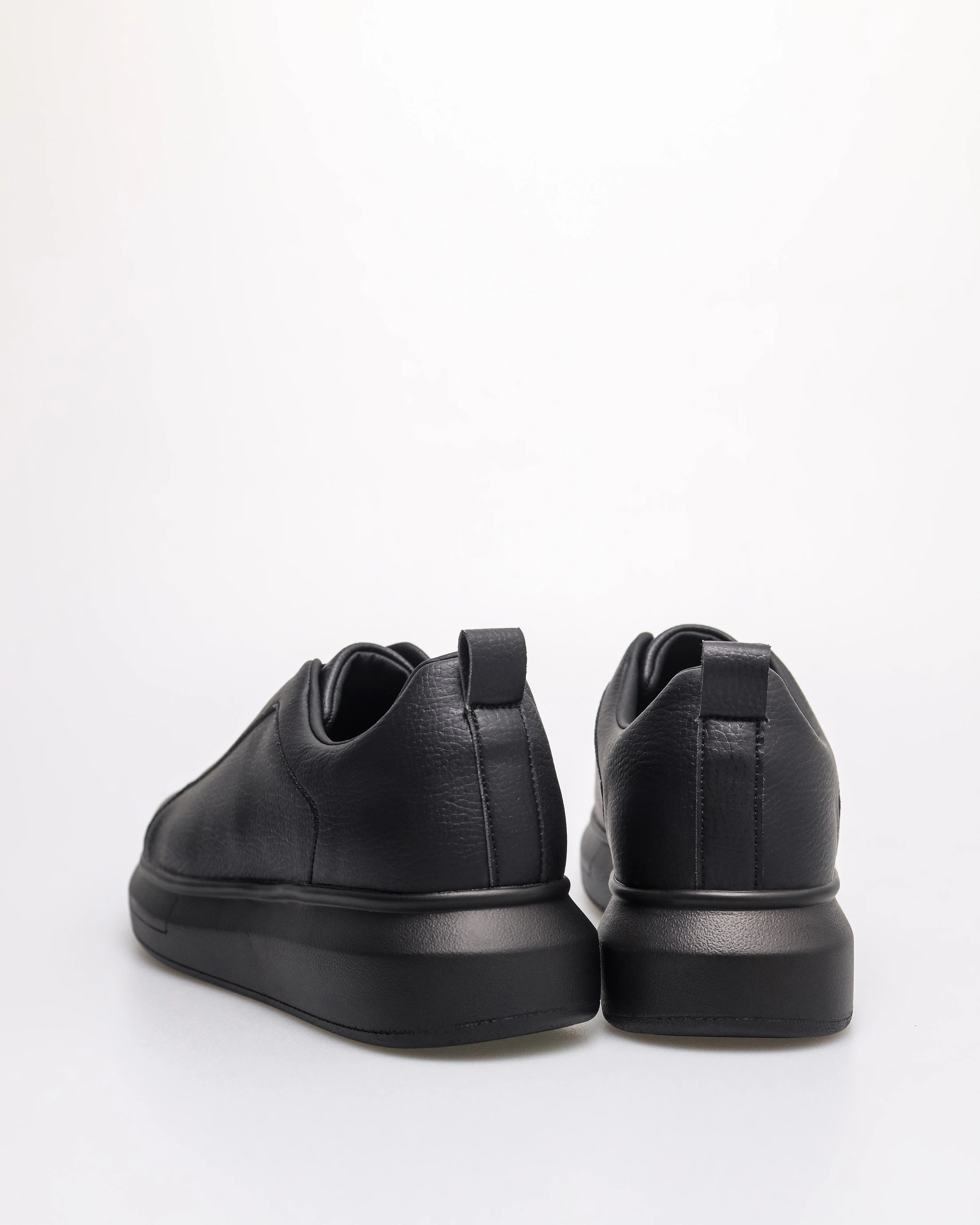 Tomaz C676W Ladies Plain X-Strap Sneakers - Image 3