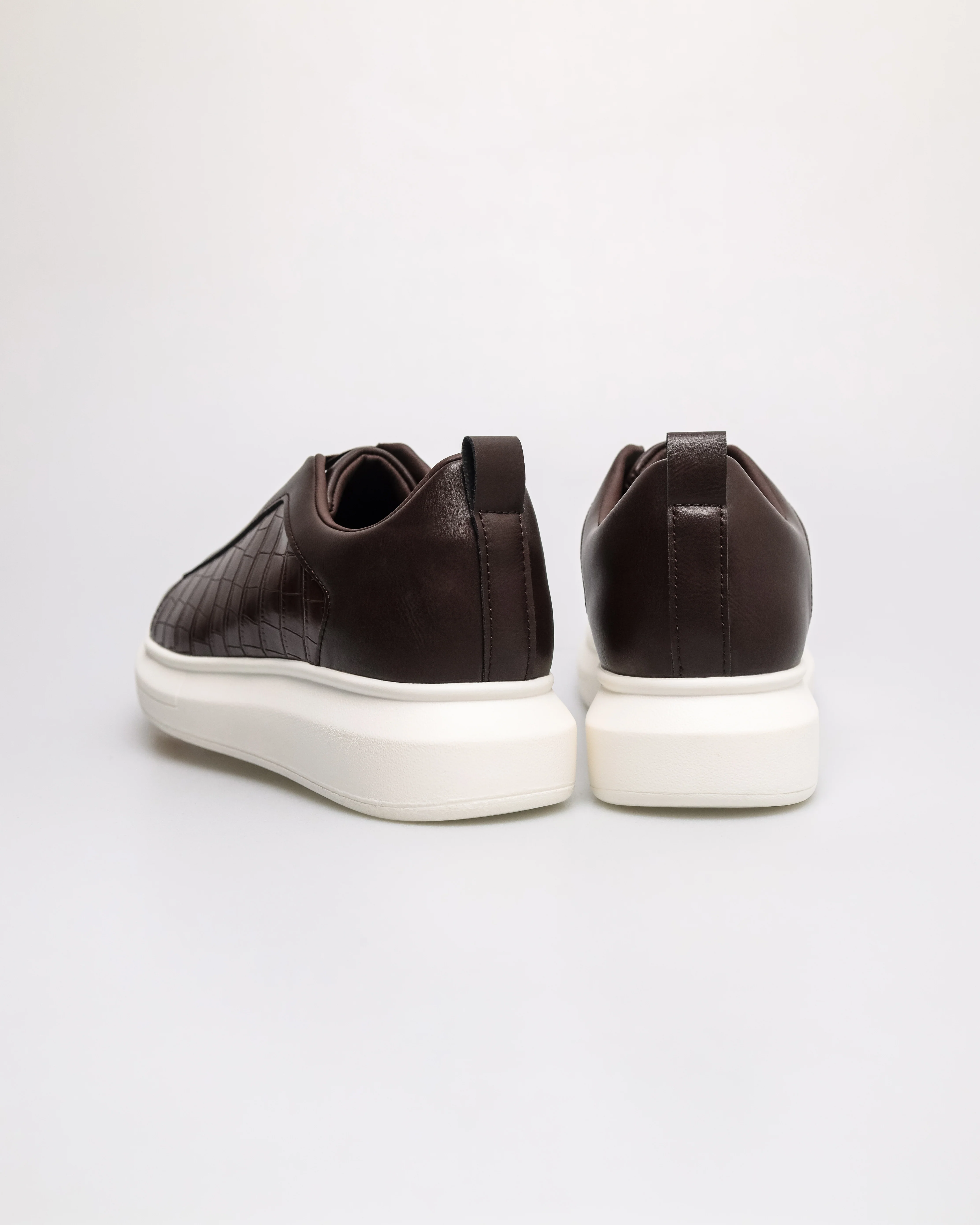 Tomaz C677 Men's Croc-Strap Sneakers - Image 7