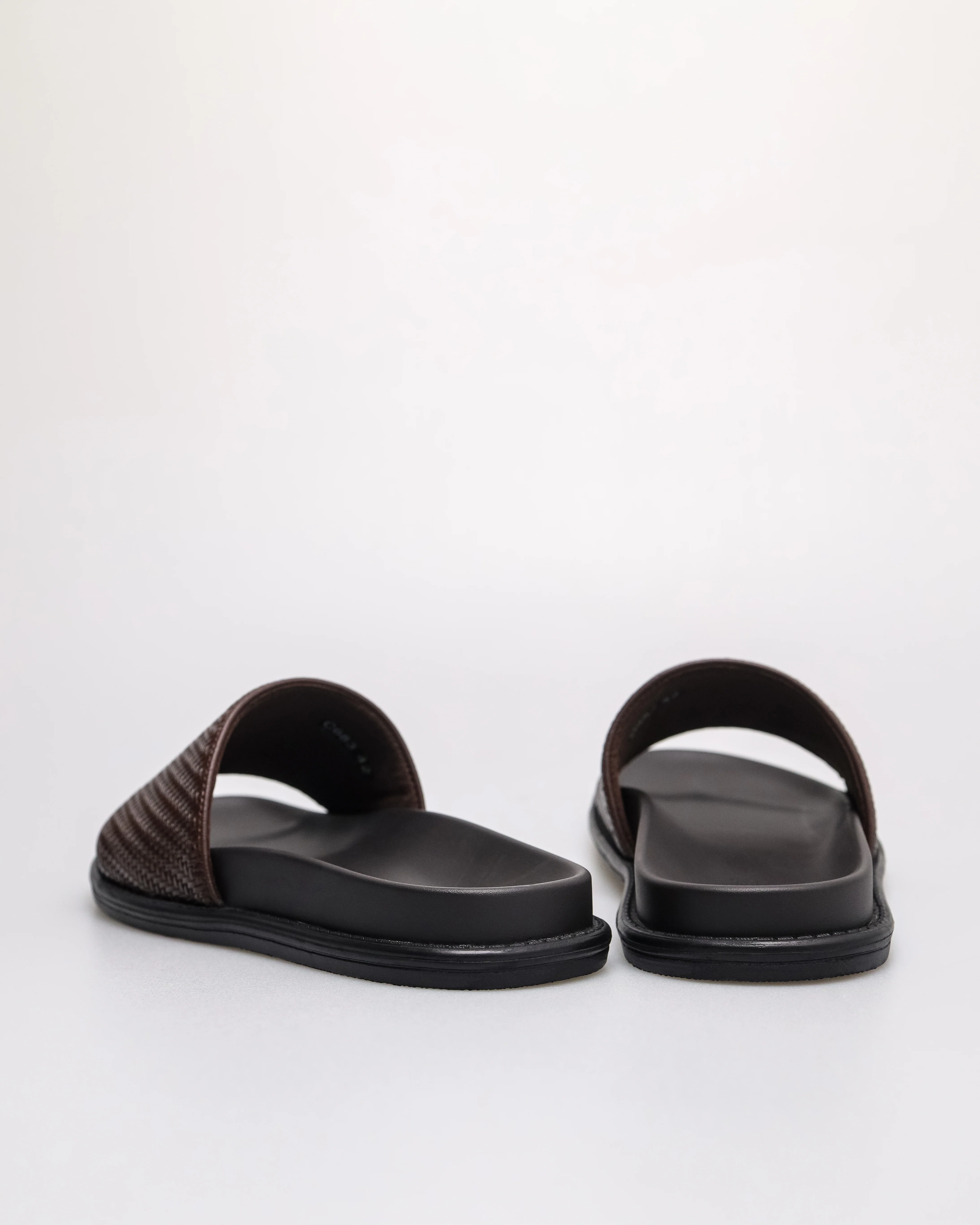 Tomaz C683 Men's Woven Sandals - Image 11