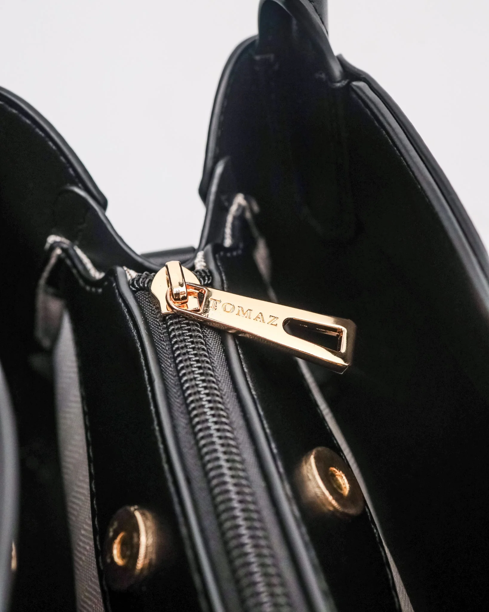 Tomaz CL-B003 Ladies Mini Top Handle Bag - Image 3