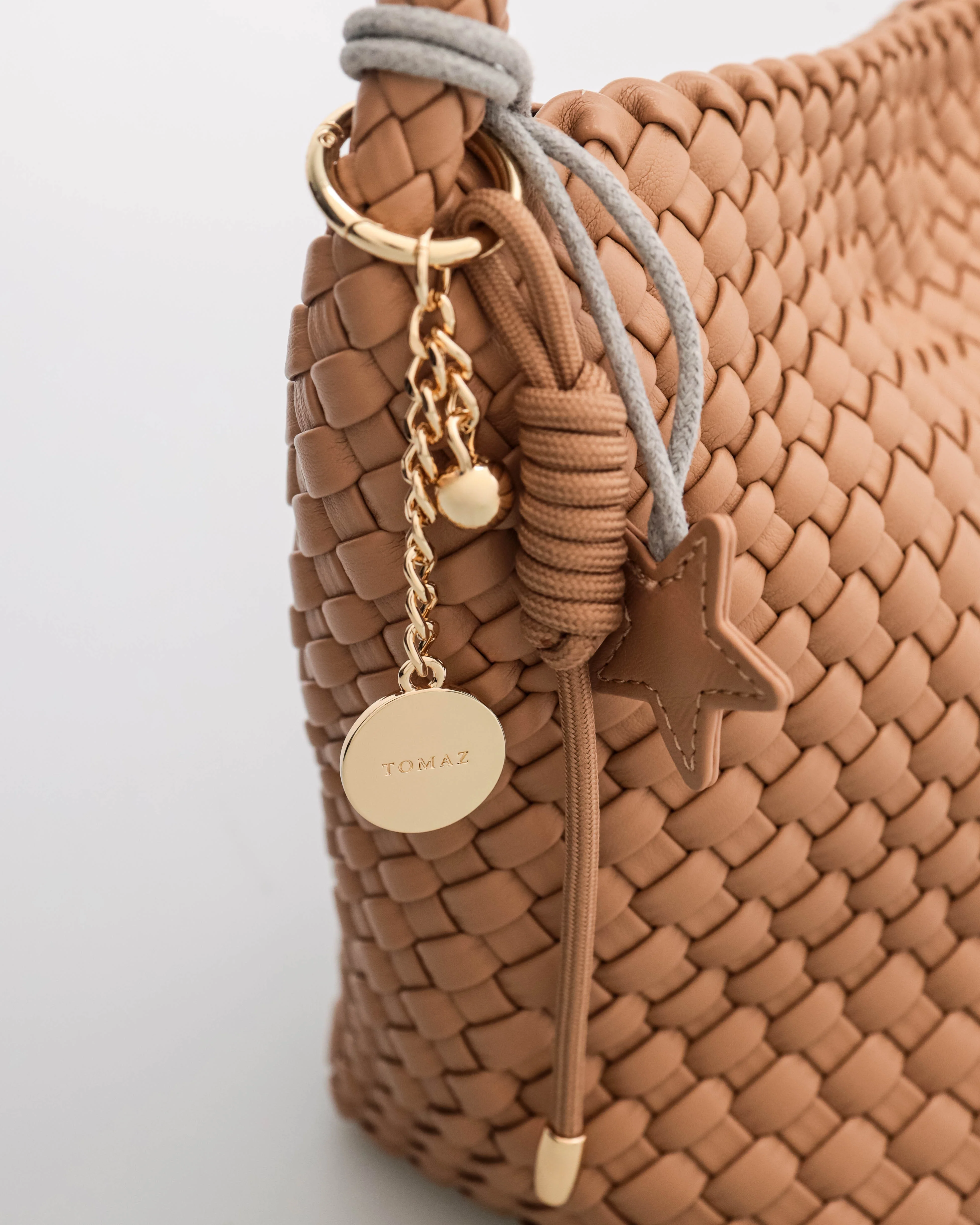 Tomaz CL-B012 Ladies Woven Shoulder Bag - Image 12