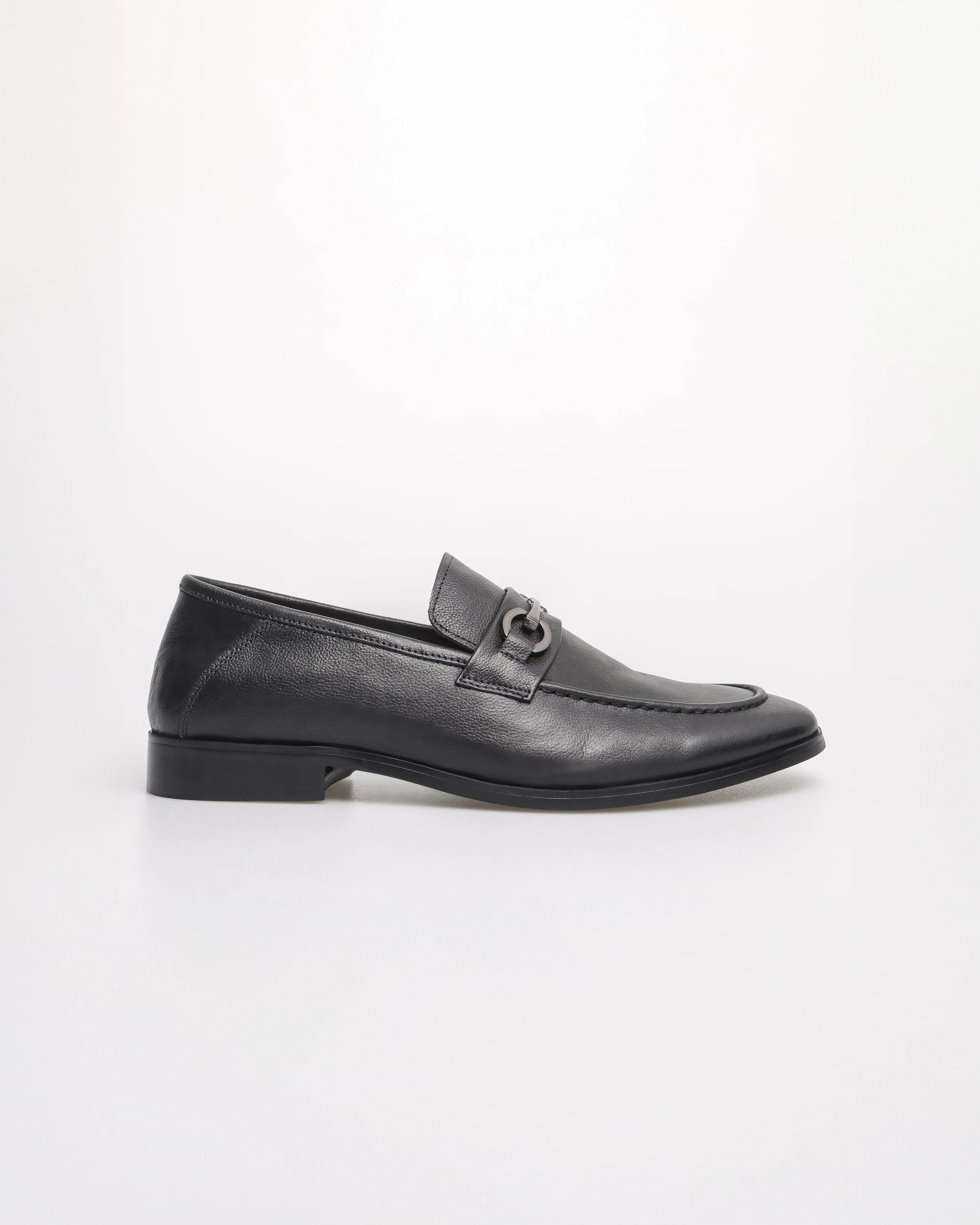 Tomaz F284 Formal Buckle Loafers