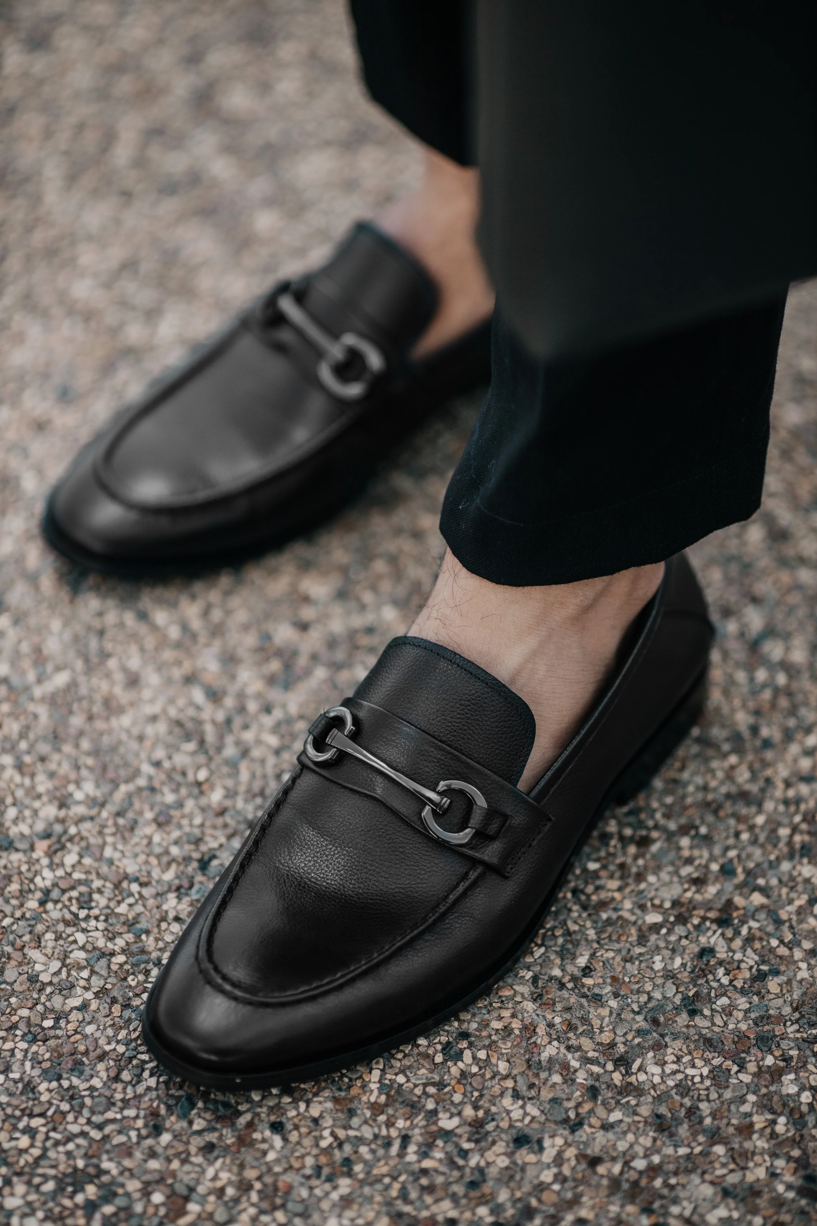 Tomaz F284 Formal Buckle Loafers - Image 6