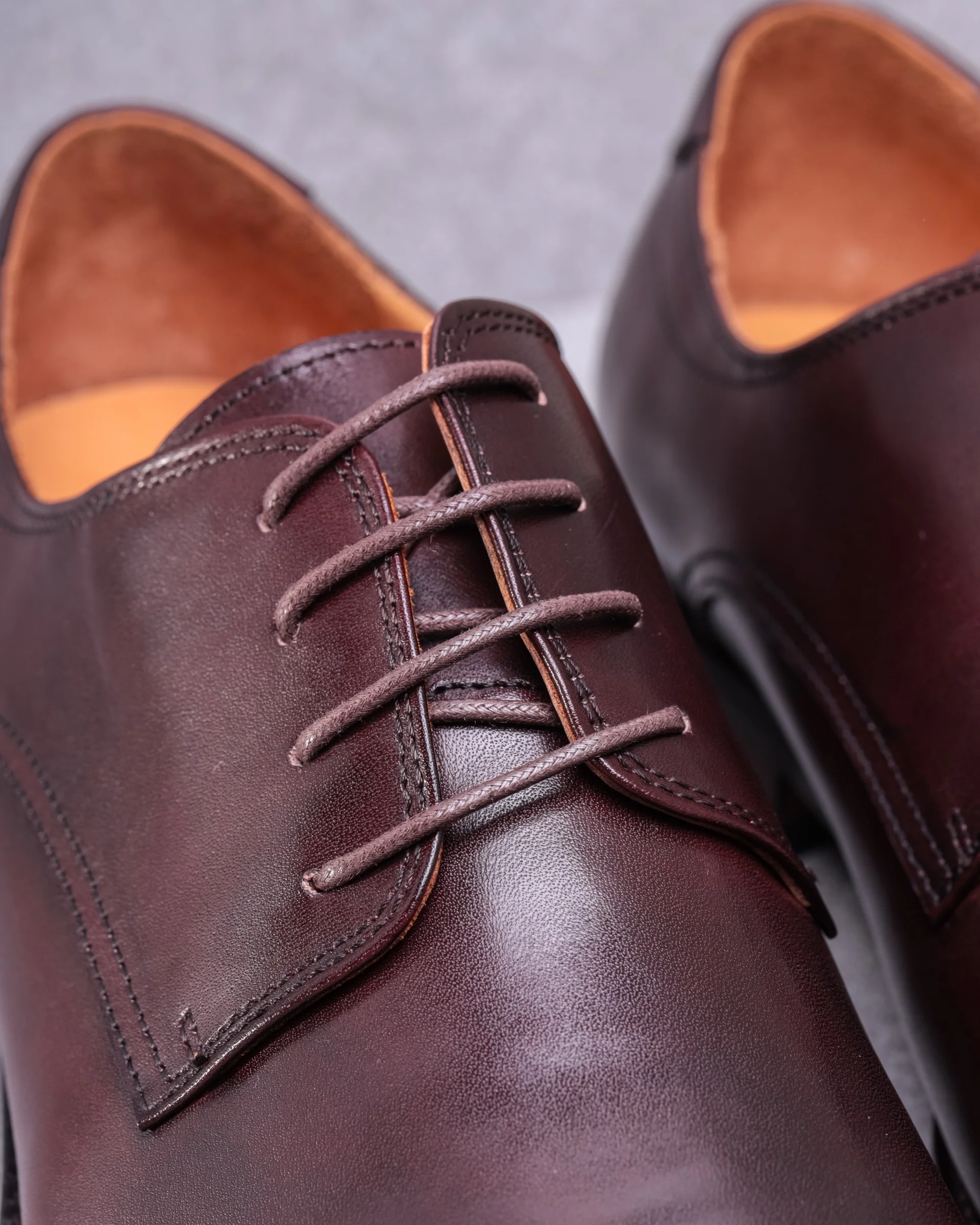 Tomaz F305 Men's Medallion Toe Derby - Image 10