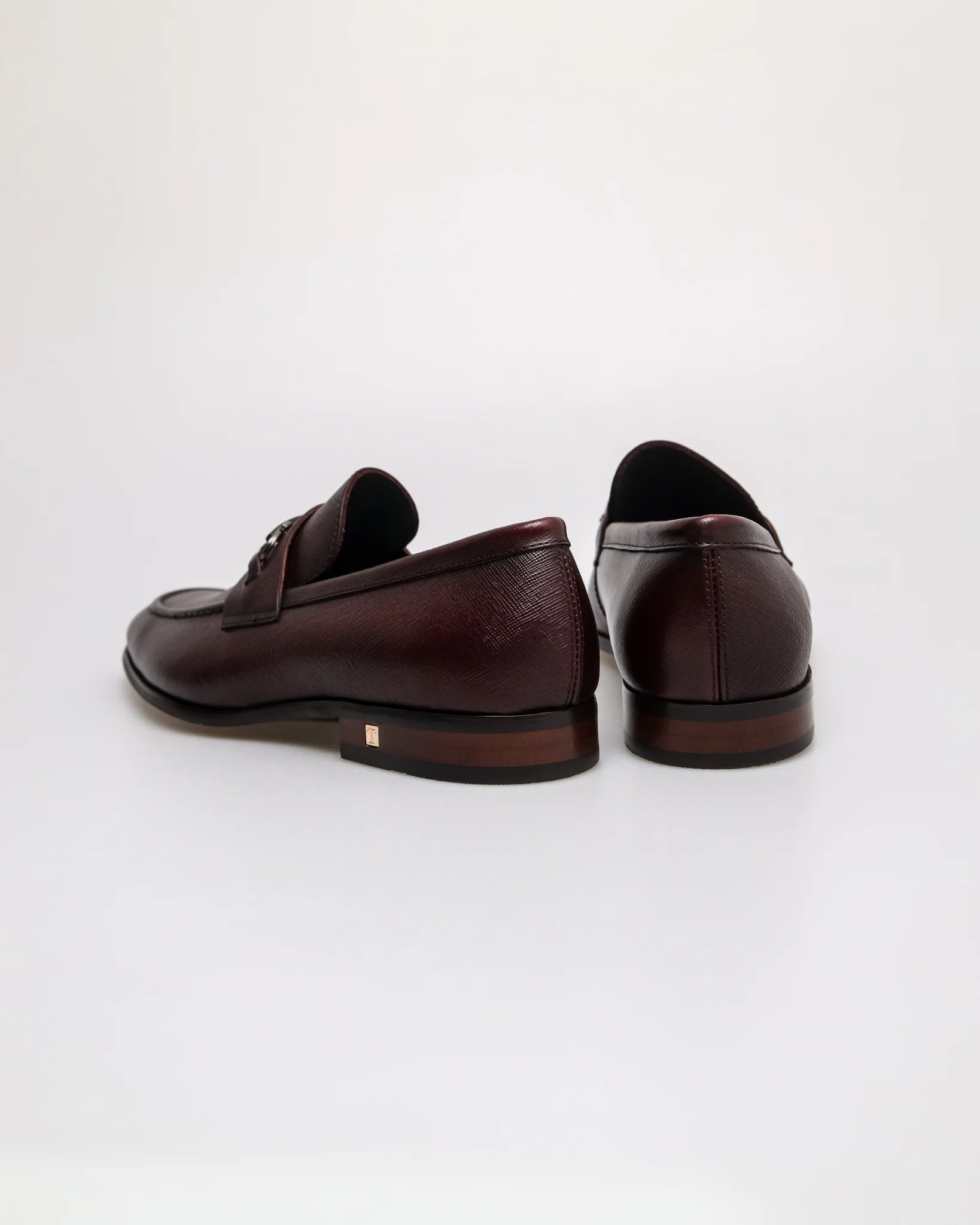 Tomaz F332 Men's Horsebit Buckle Loafers - Image 3