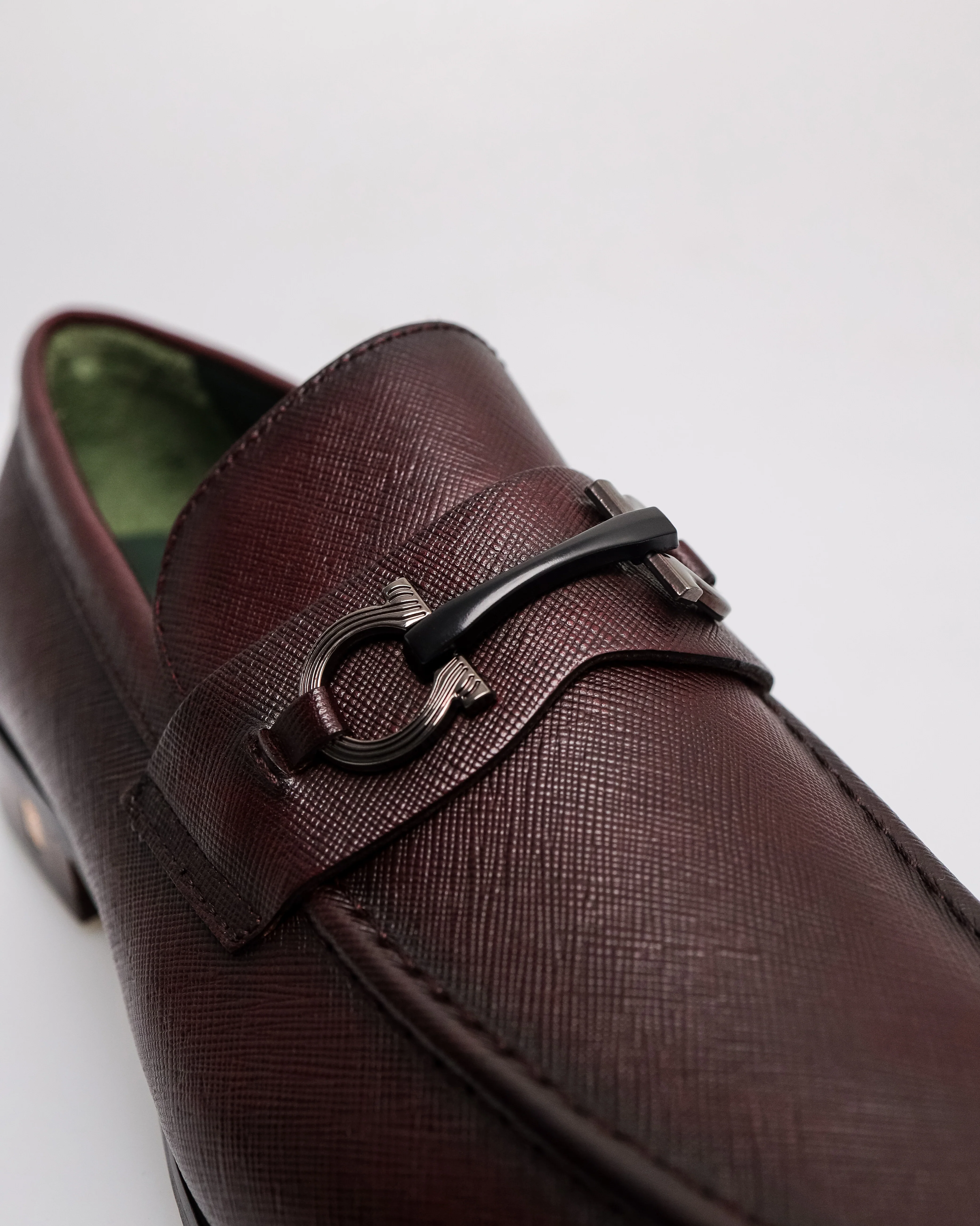 Tomaz F332 Men's Horsebit Buckle Loafers - Image 4
