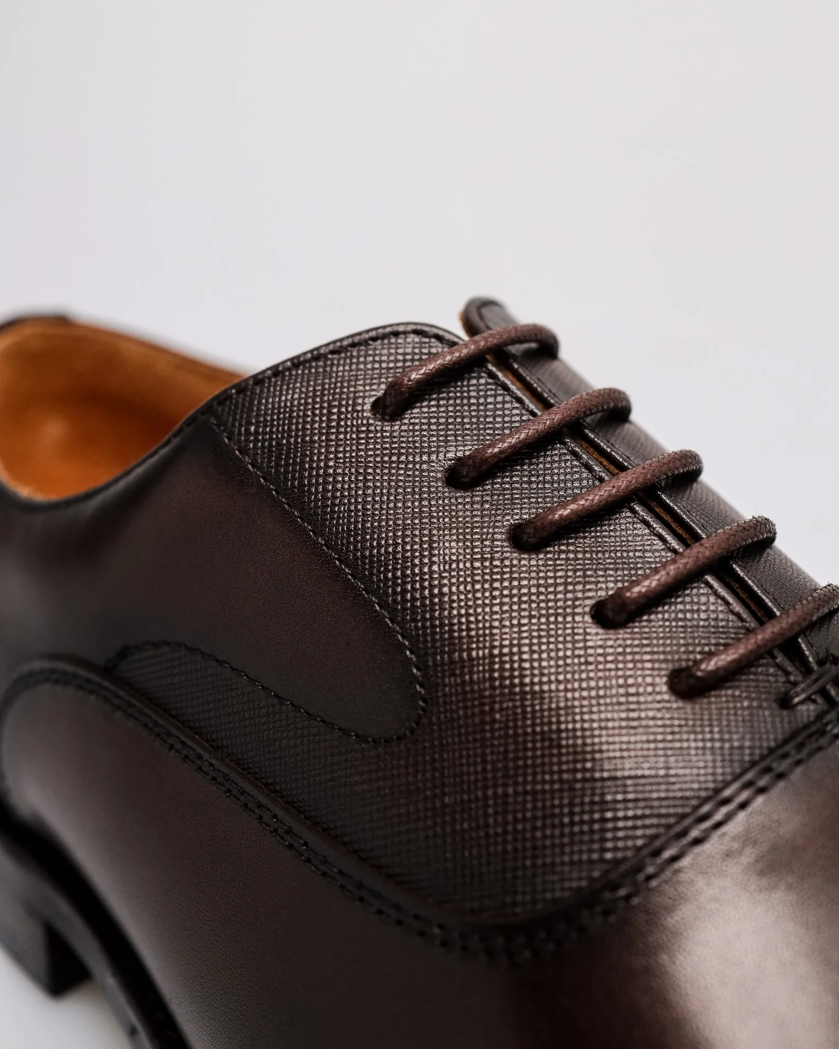 Tomaz F436 Men's Captoe Oxford - Image 8