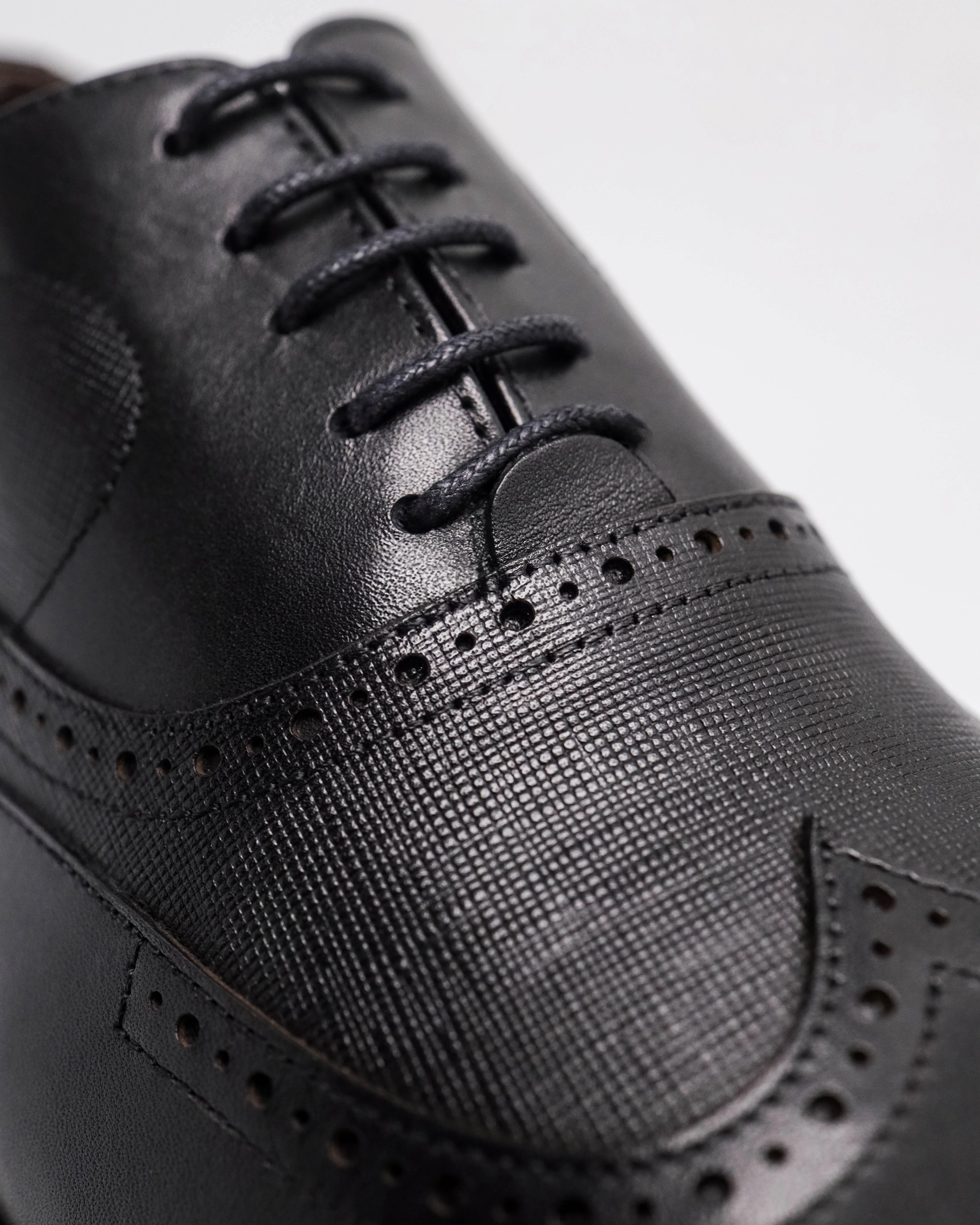 Tomaz F458 Men's Oxford Brogue - Image 4