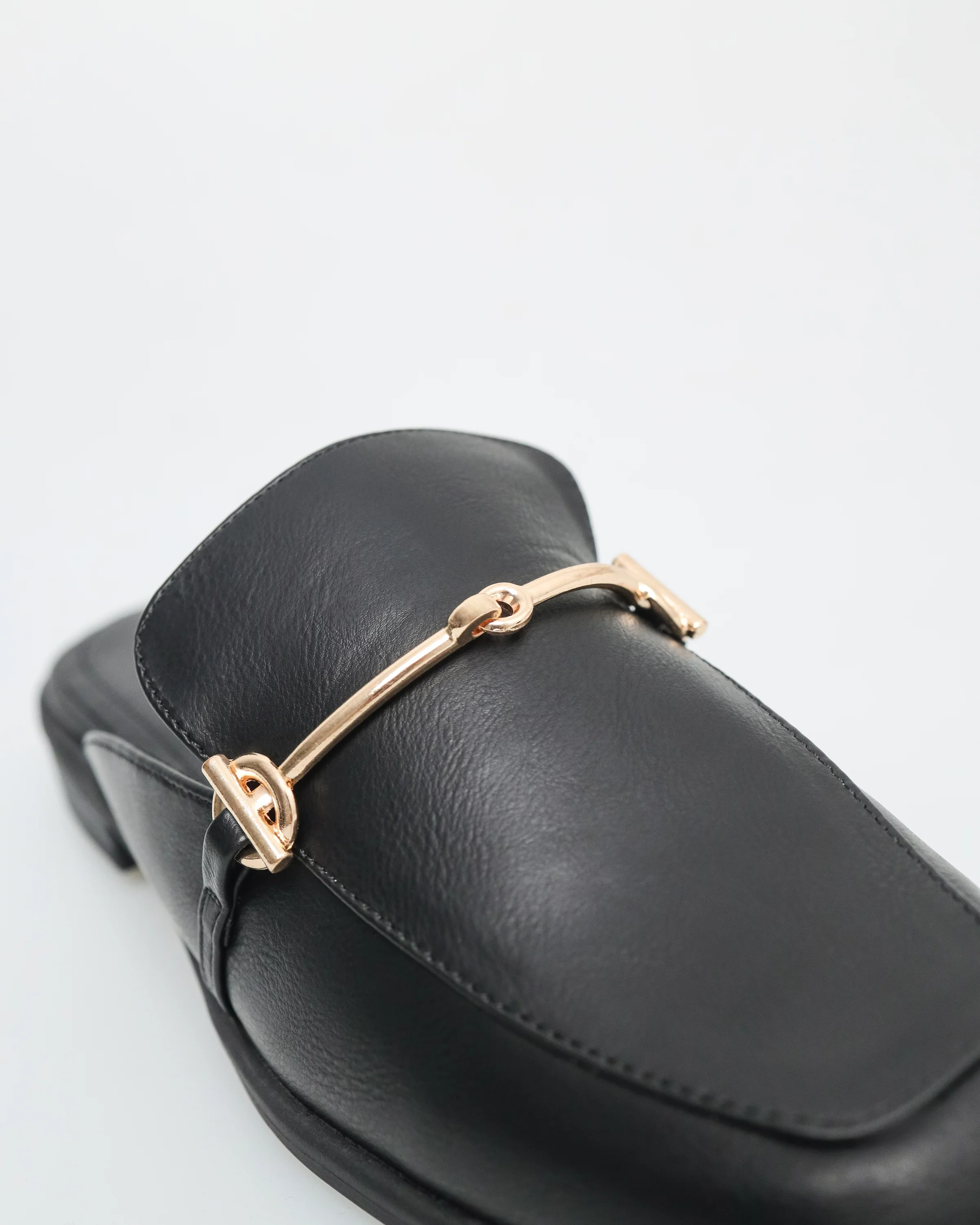 Tomaz FL061 Ladies Buckle Mules - Image 4