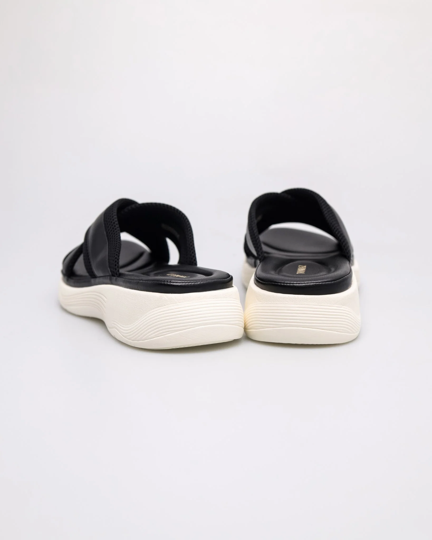 Tomaz FL125 Ladies Sandal - Image 3