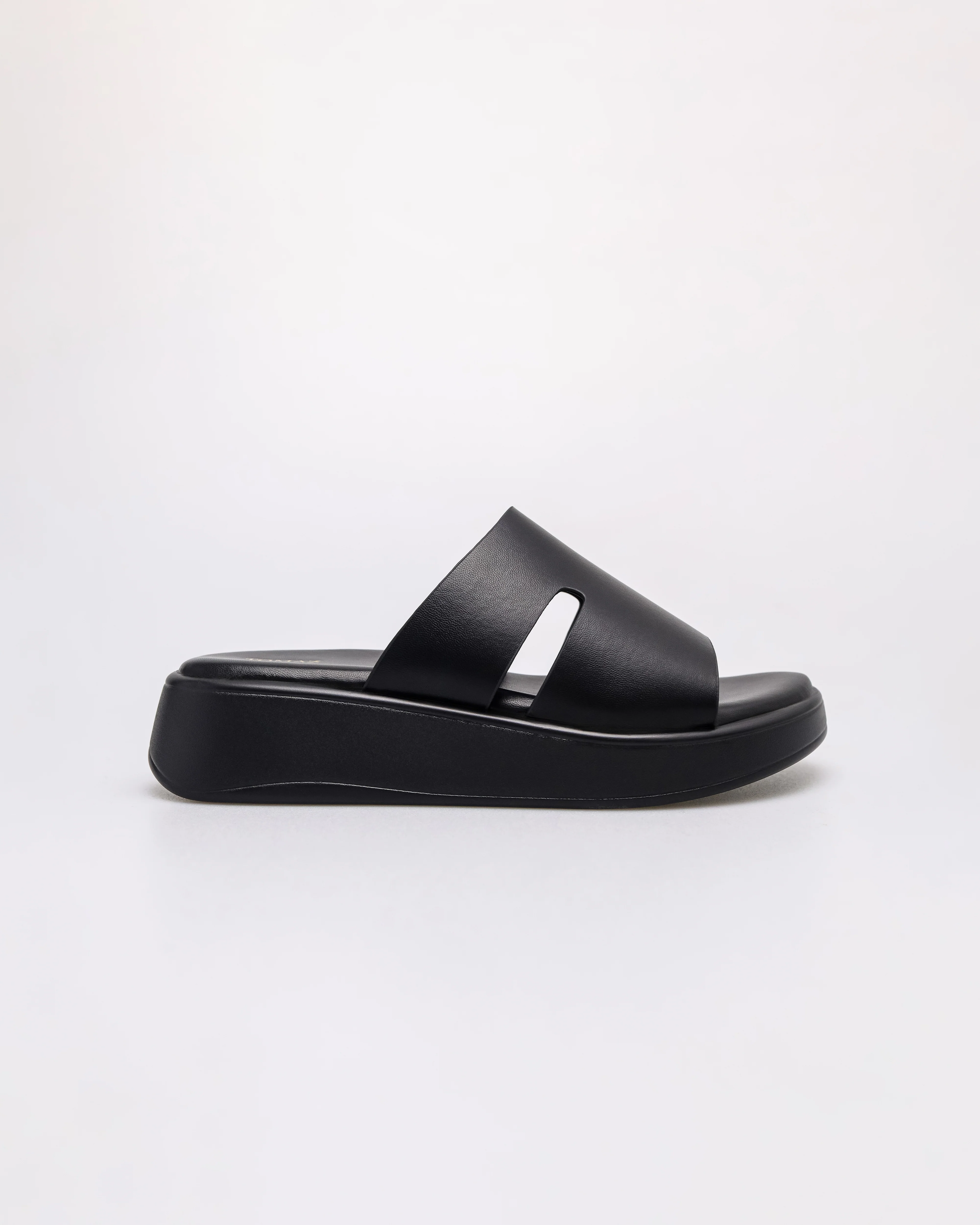 Tomaz FL144 Ladies Broad Sandals - Image 5