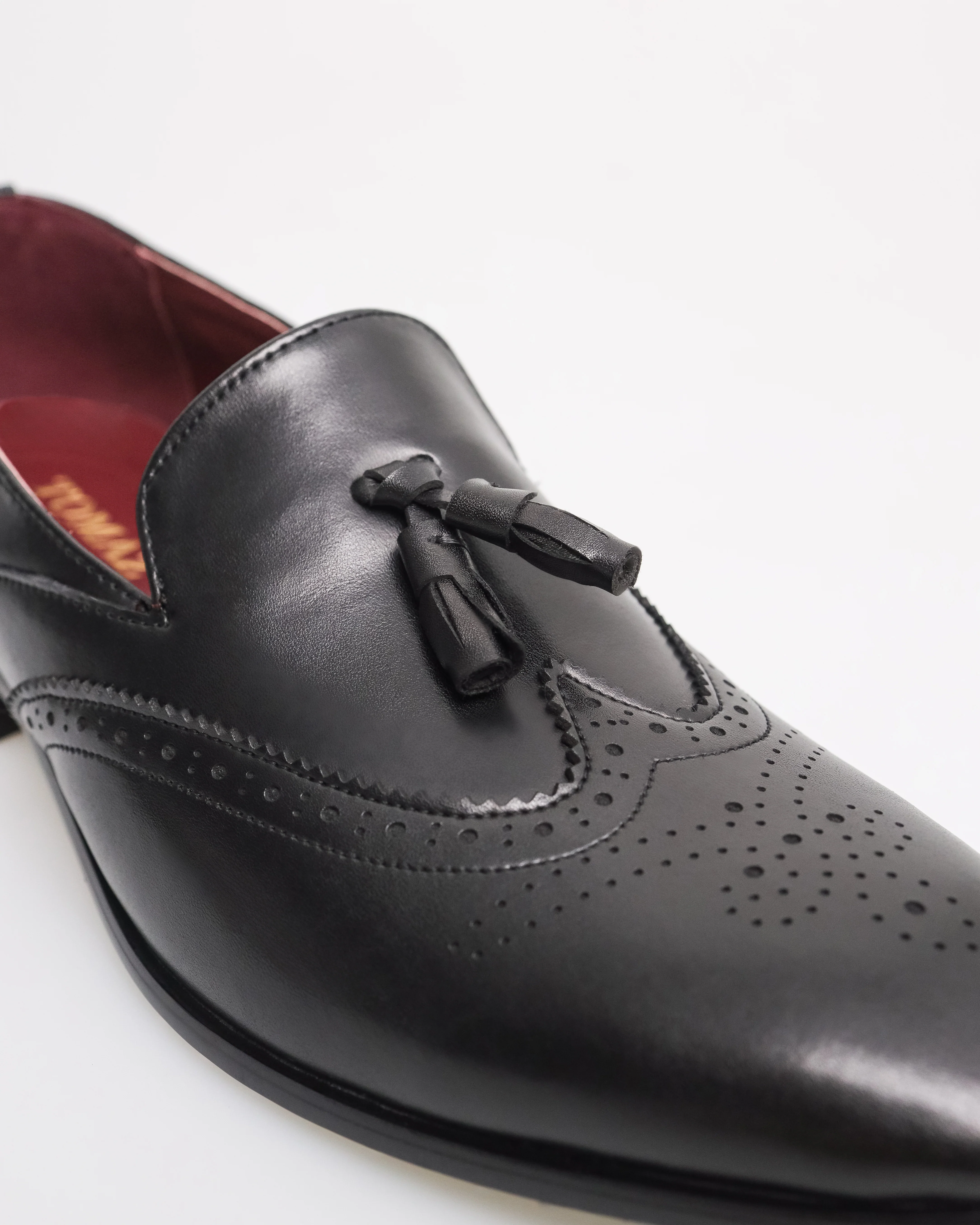 Tomaz HF100 Men's Wingtip Tassel Loafer - Image 4