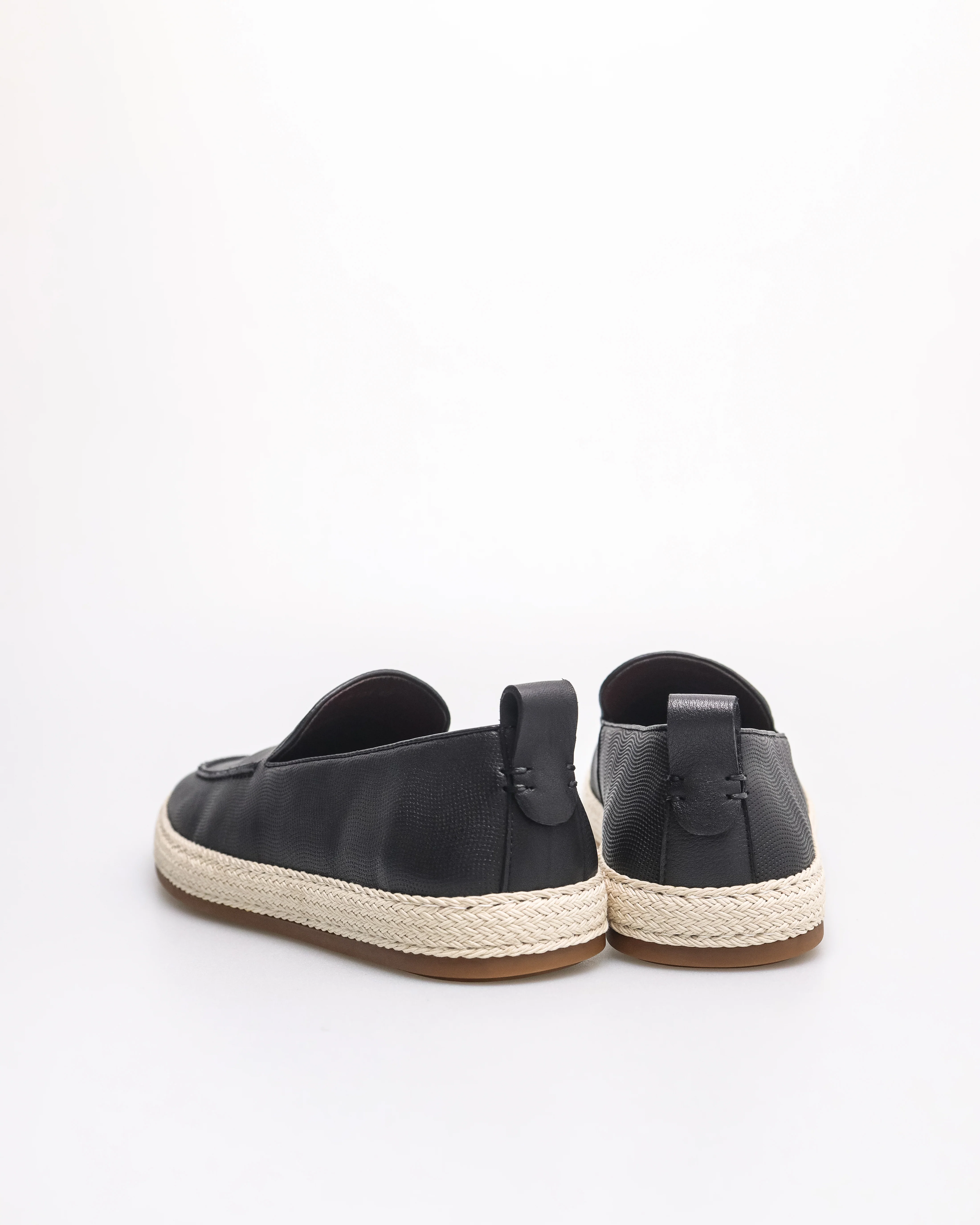 Tomaz HF104 Men's Plain Textured Loafers - Image 3