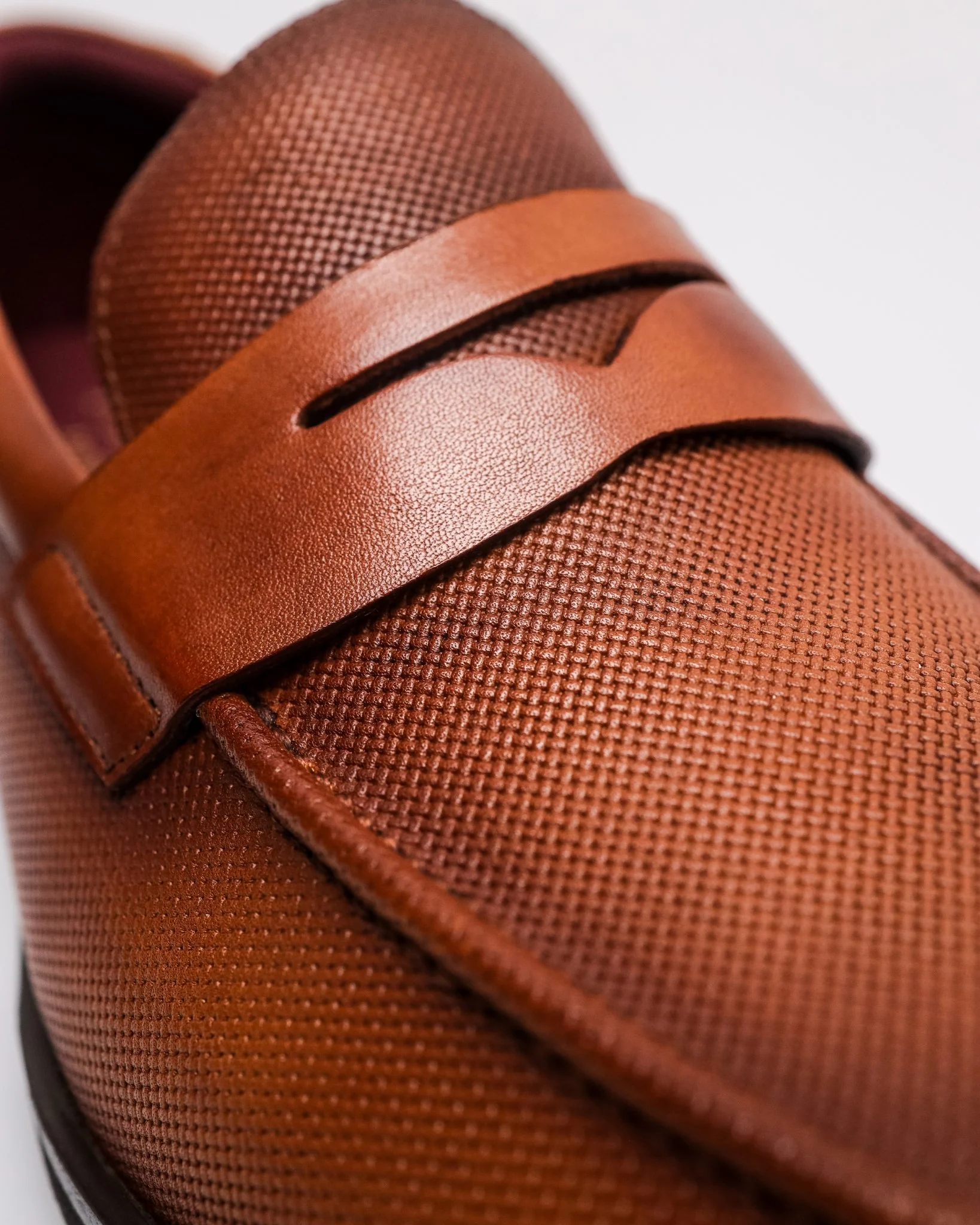 Tomaz HF141 Men's Penny Loafers - Image 4
