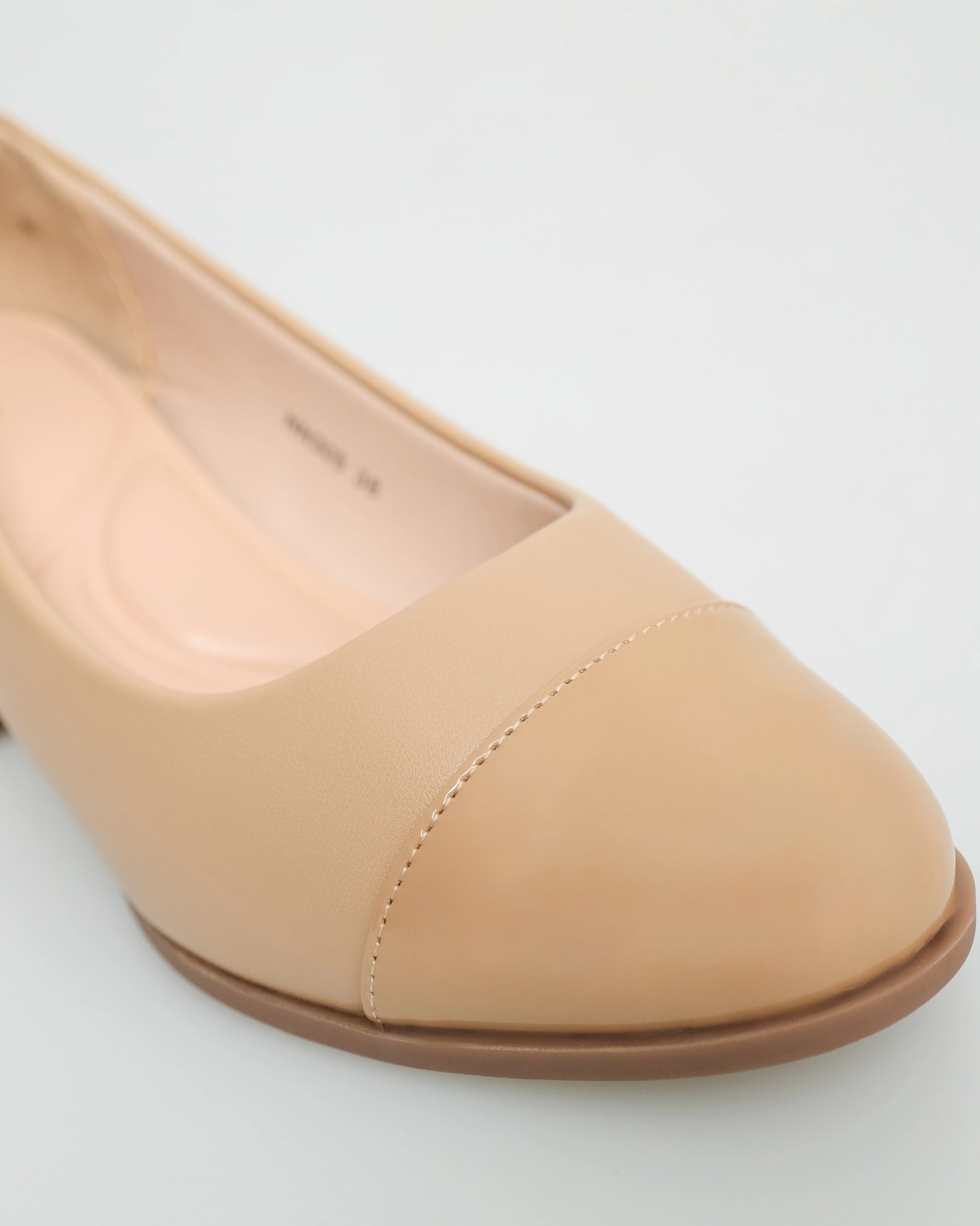 Tomaz NN305 Ladies Glossy Point Formal Heels - Image 4