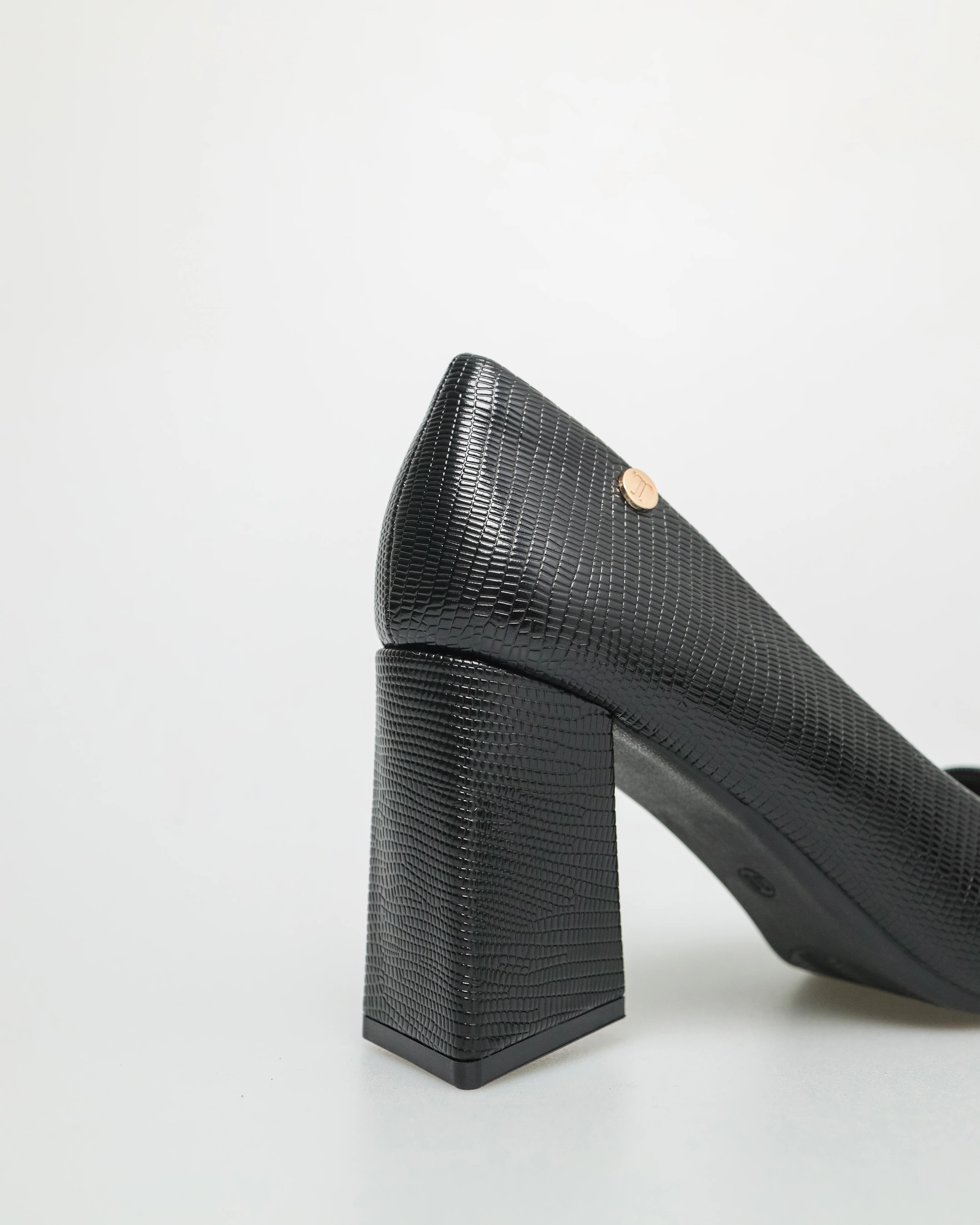 Tomaz NN318 Ladies Matte Block Heels - Image 4