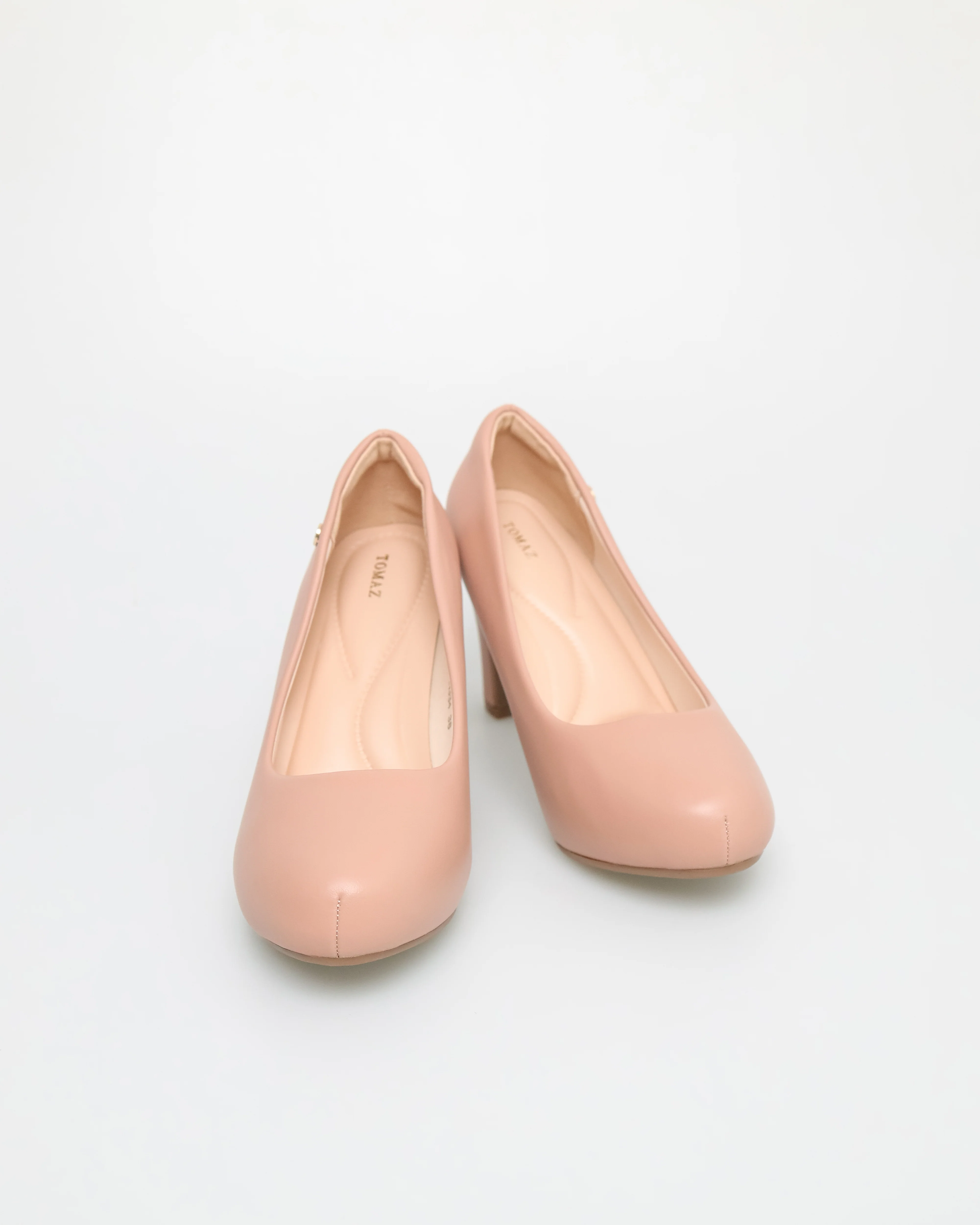Tomaz NN334 Ladies Simple T Emblem Heels - Image 2