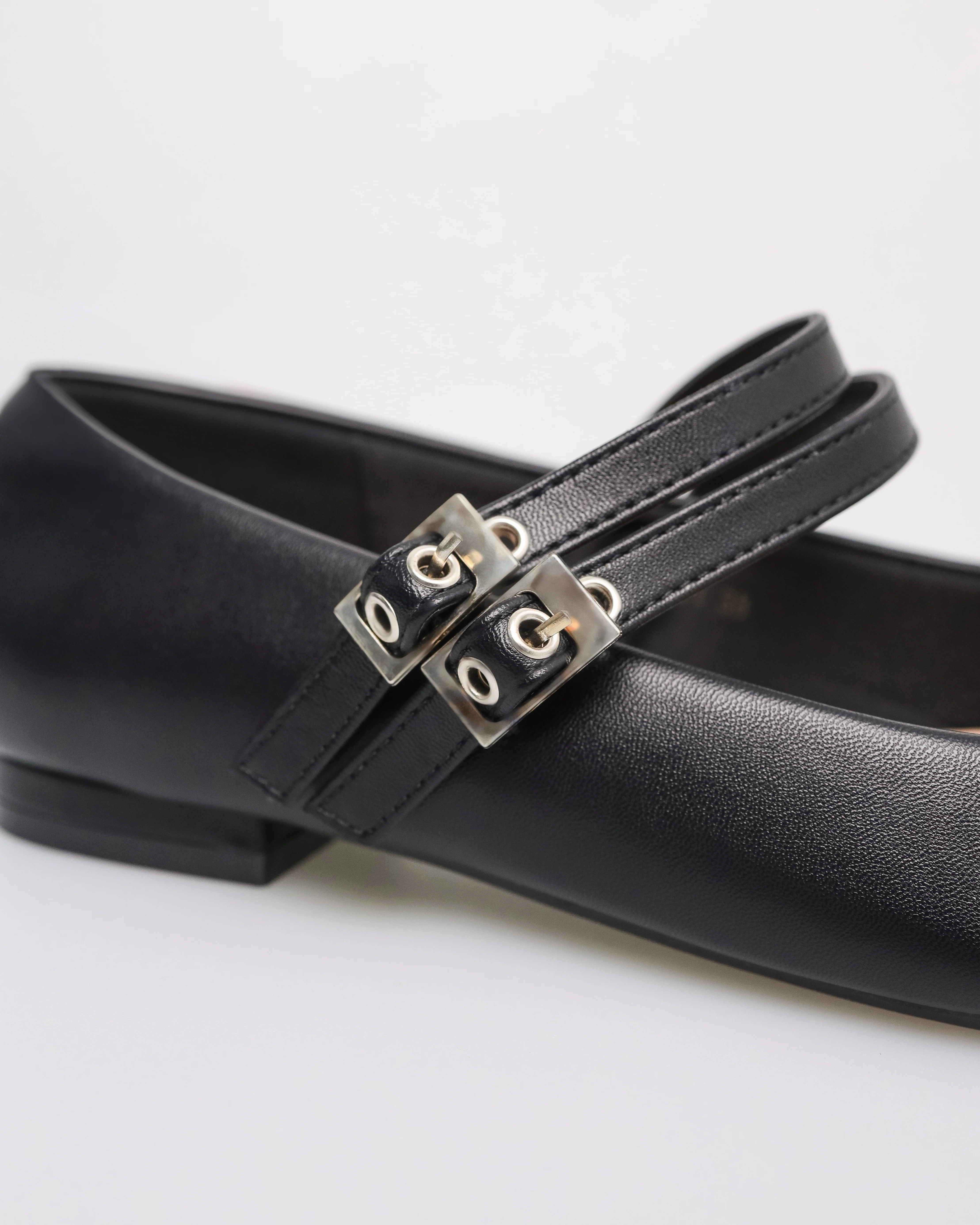 Tomaz NN361 Ladies Ballerina Buckle Flats - Image 12