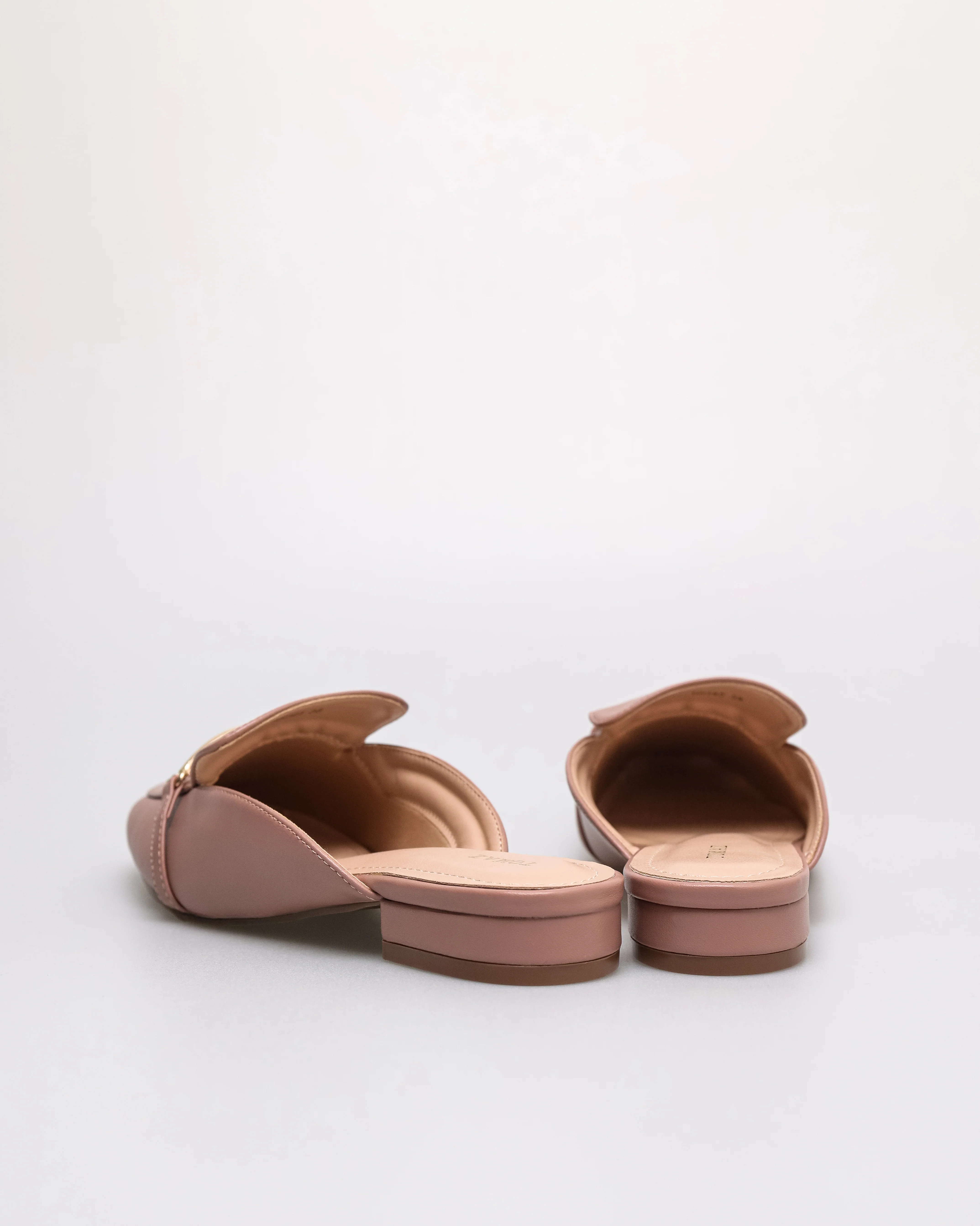 Tomaz NN365 Ladies Mini Gold Chain Mules - Image 7
