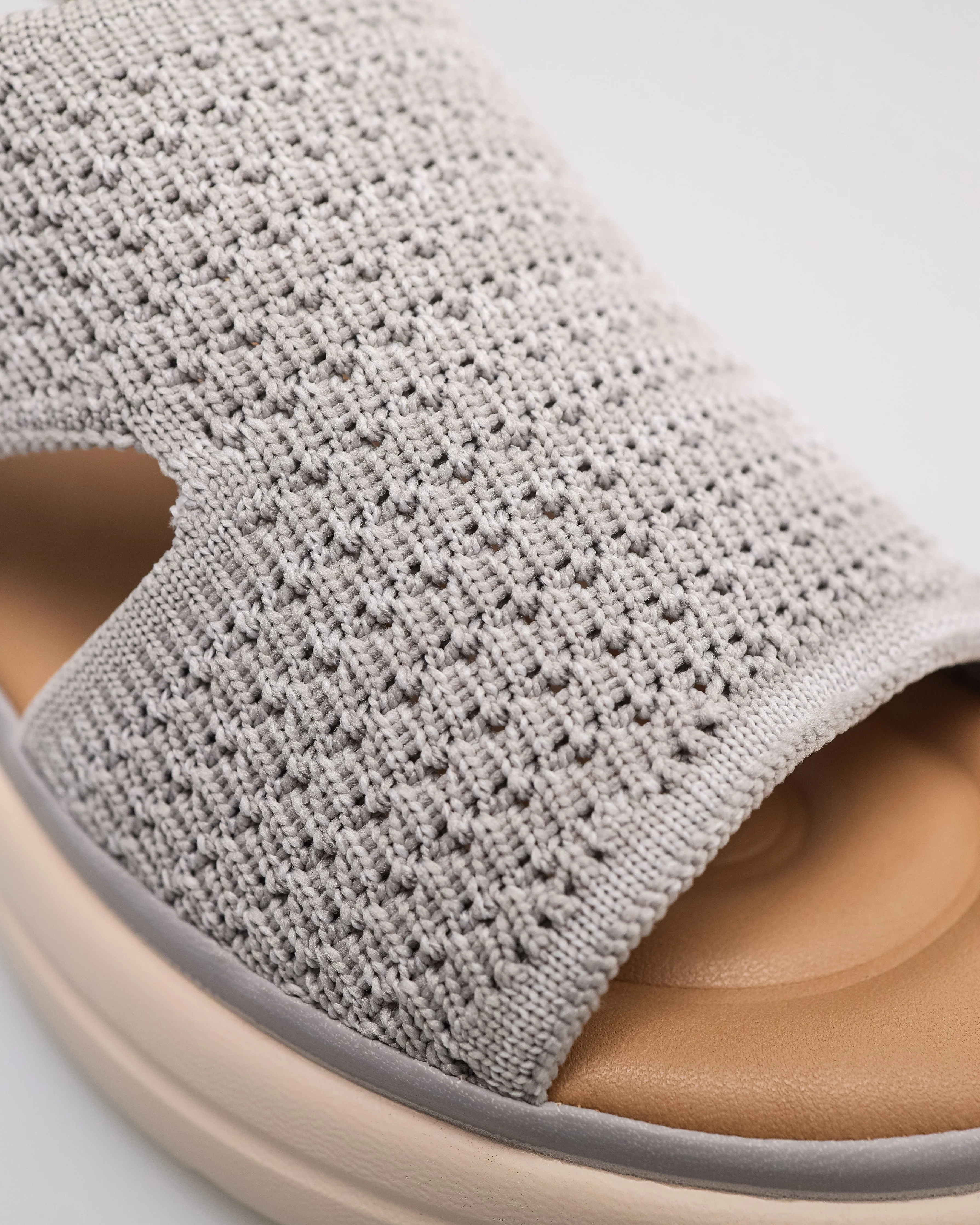 Tomaz NN421 Ladies Knit Slingback Sandals - Image 4
