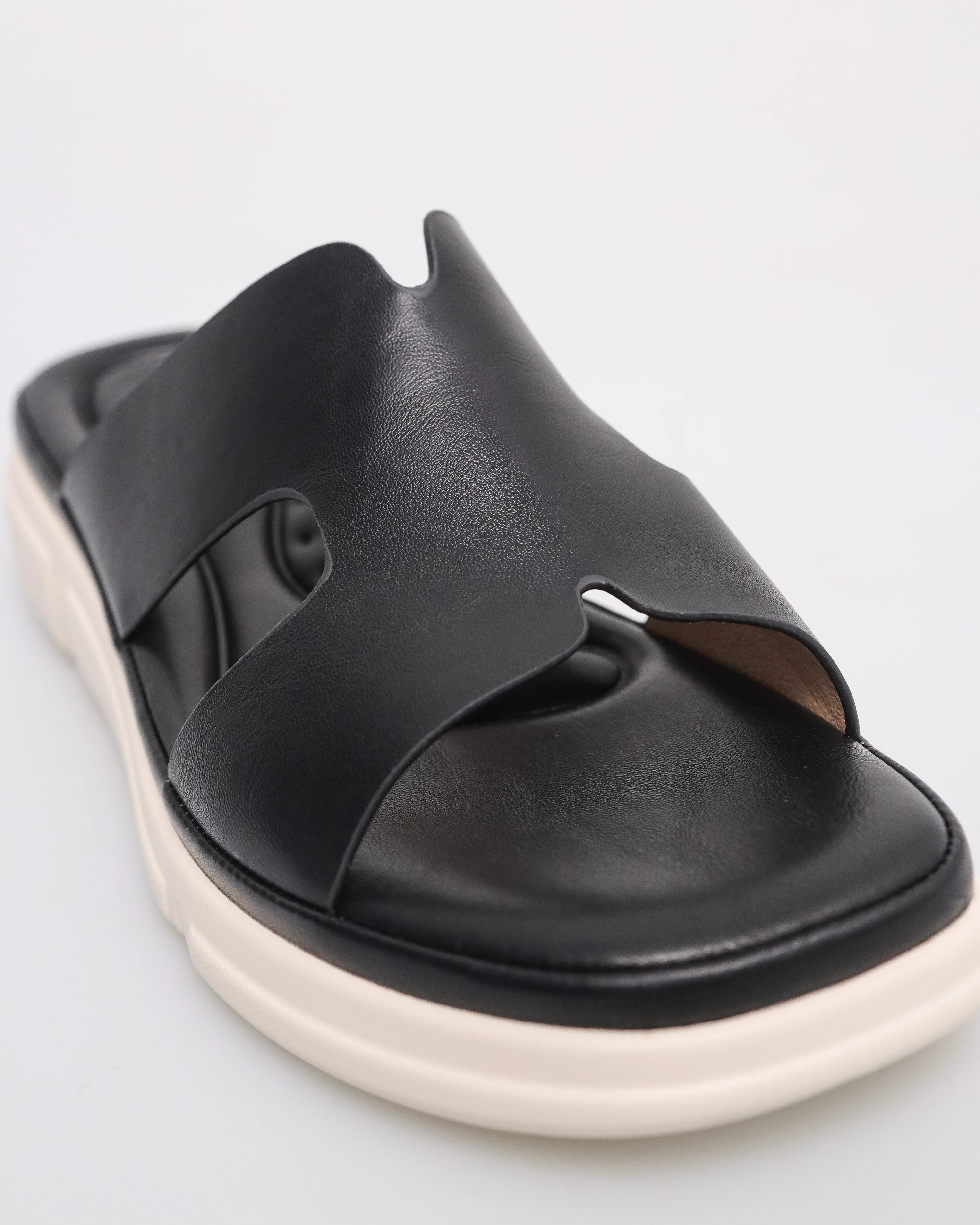 Tomaz NN425 Ladies Urban Loop Sandals - Image 8