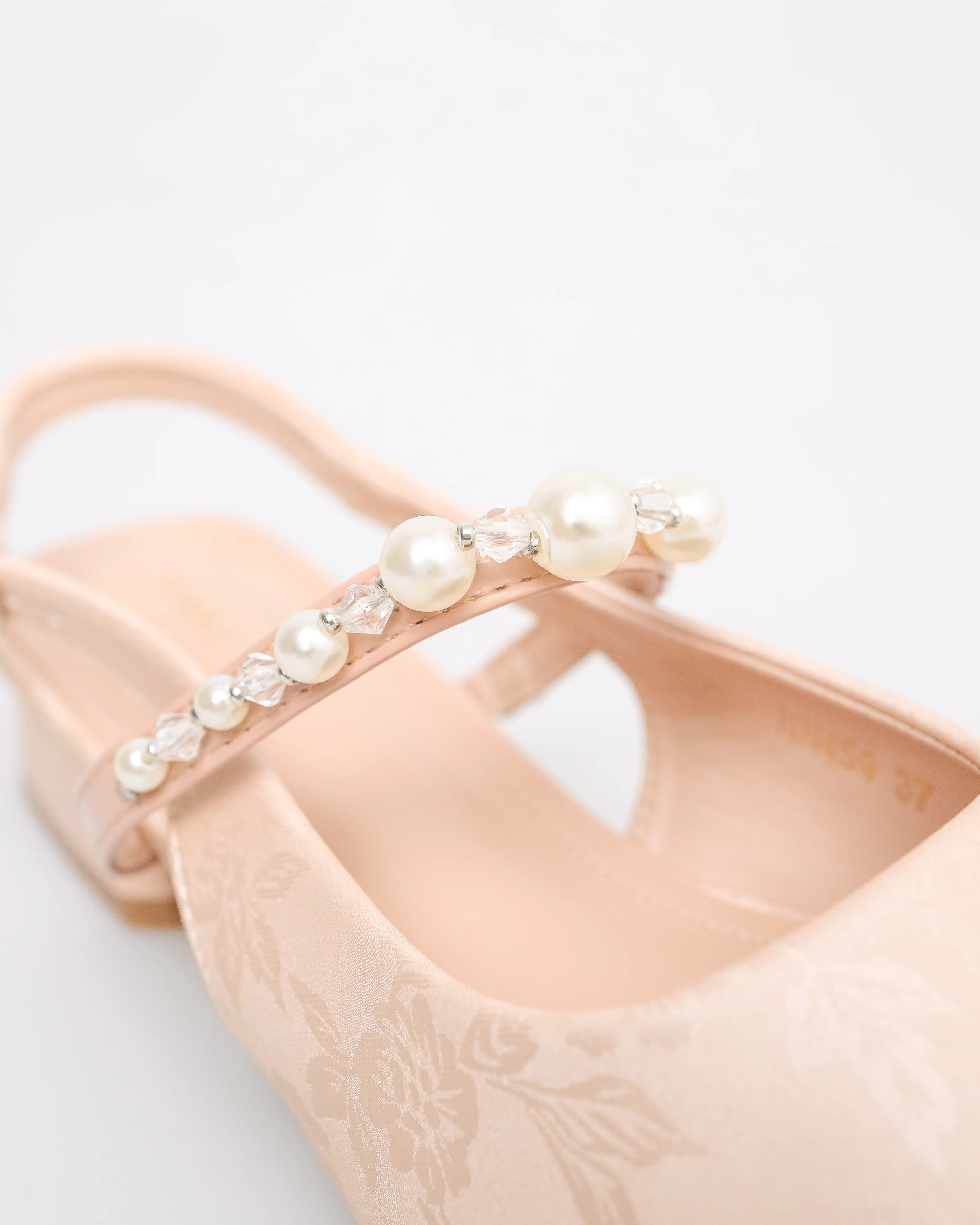 Tomaz NN459 Ladies Pearl Slingback Flats - Image 12
