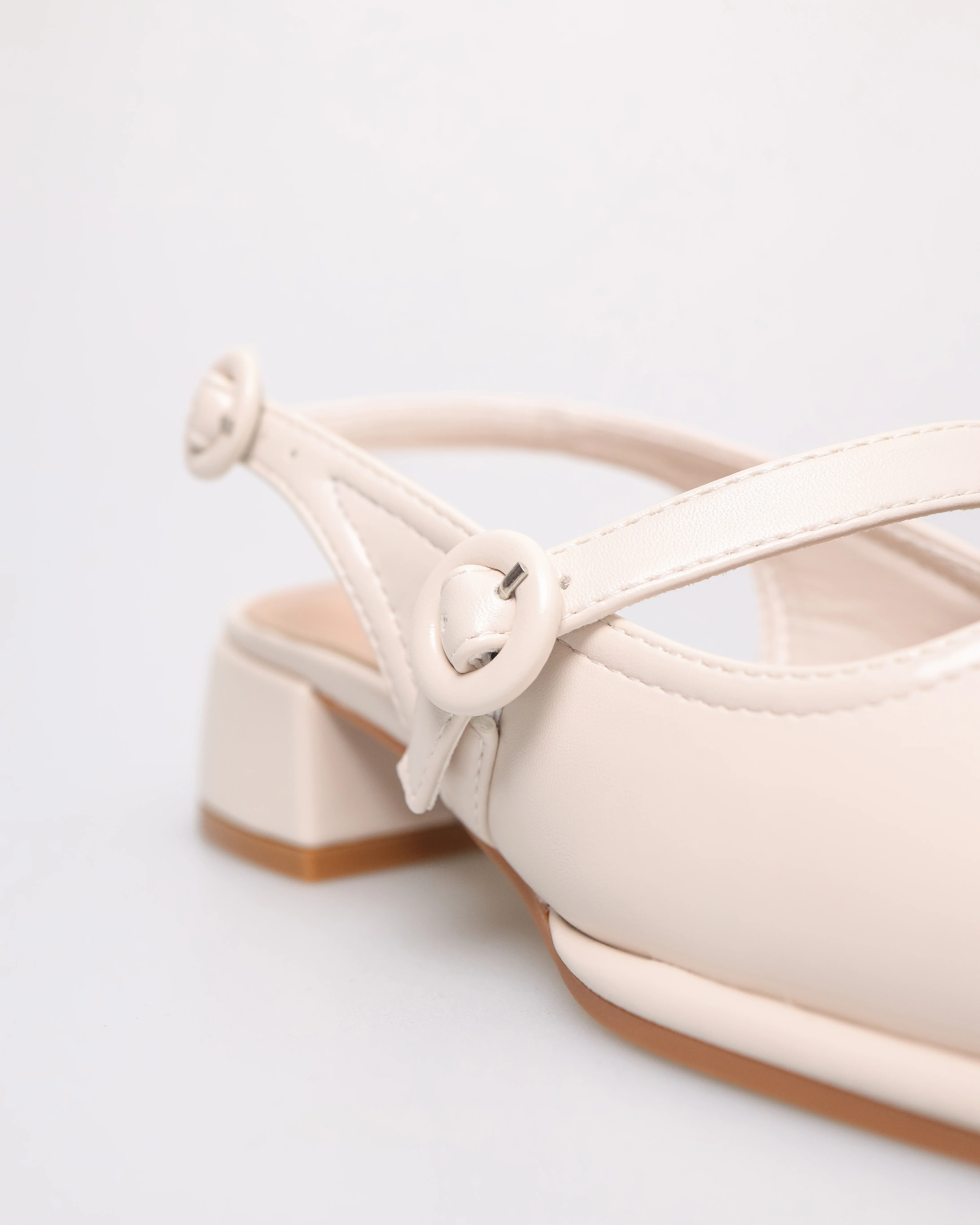 Tomaz NN475 Ladies Elegant Patent Mary Jane Heels - Image 4
