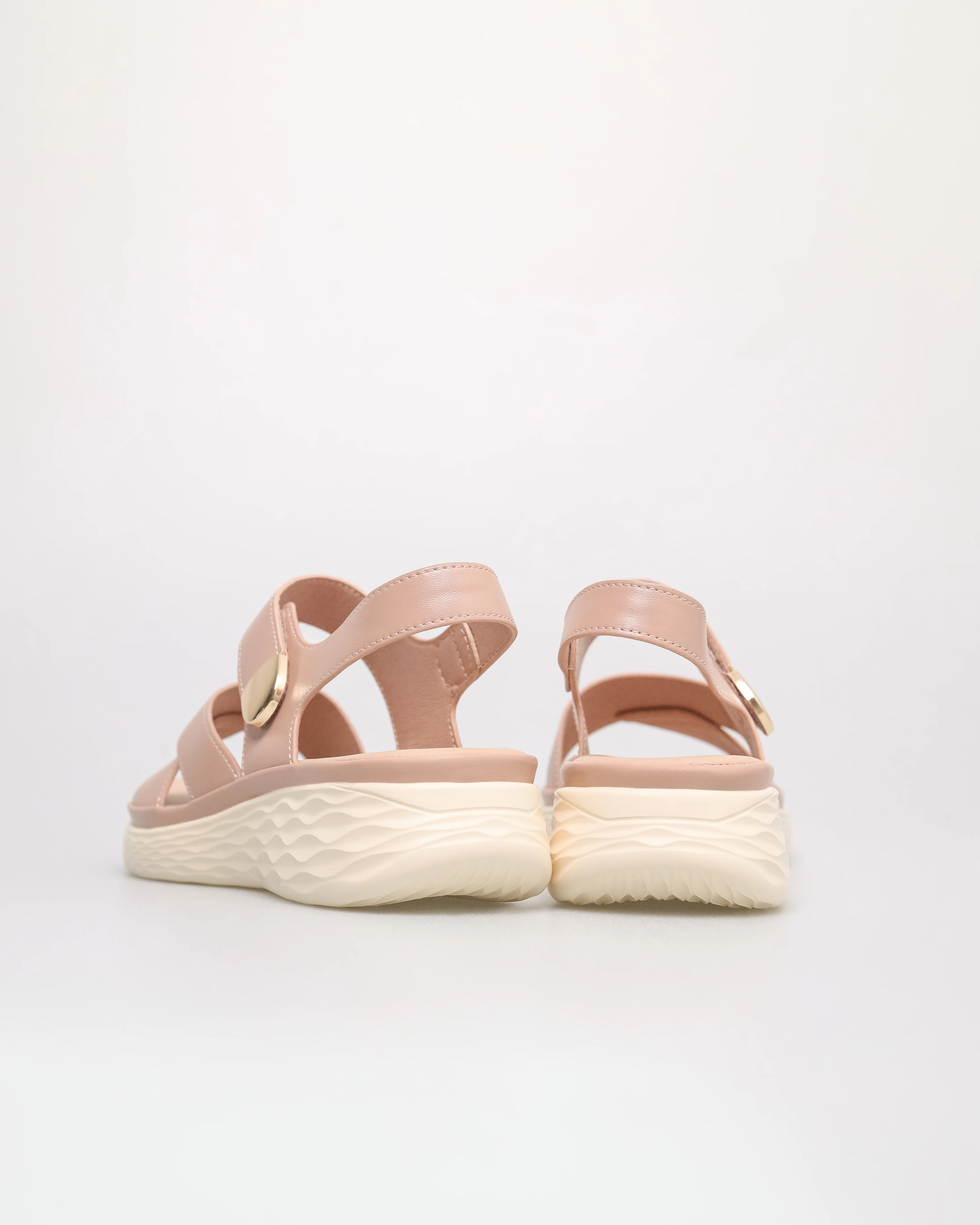 Tomaz NN498 Ladies Crossover Striders Sandals - Image 11