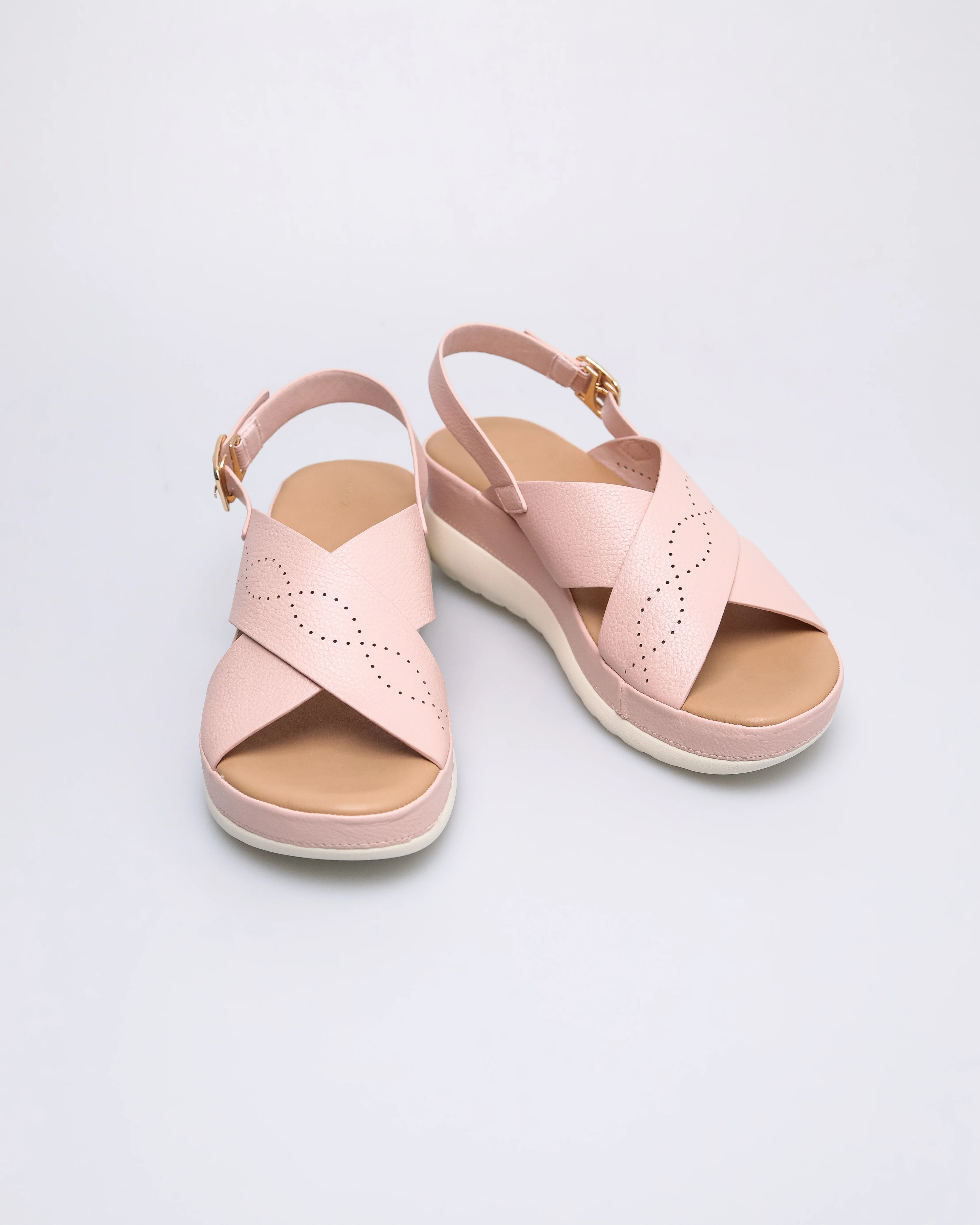 Tomaz NN561 Ladies Crossover Sandal - Image 14