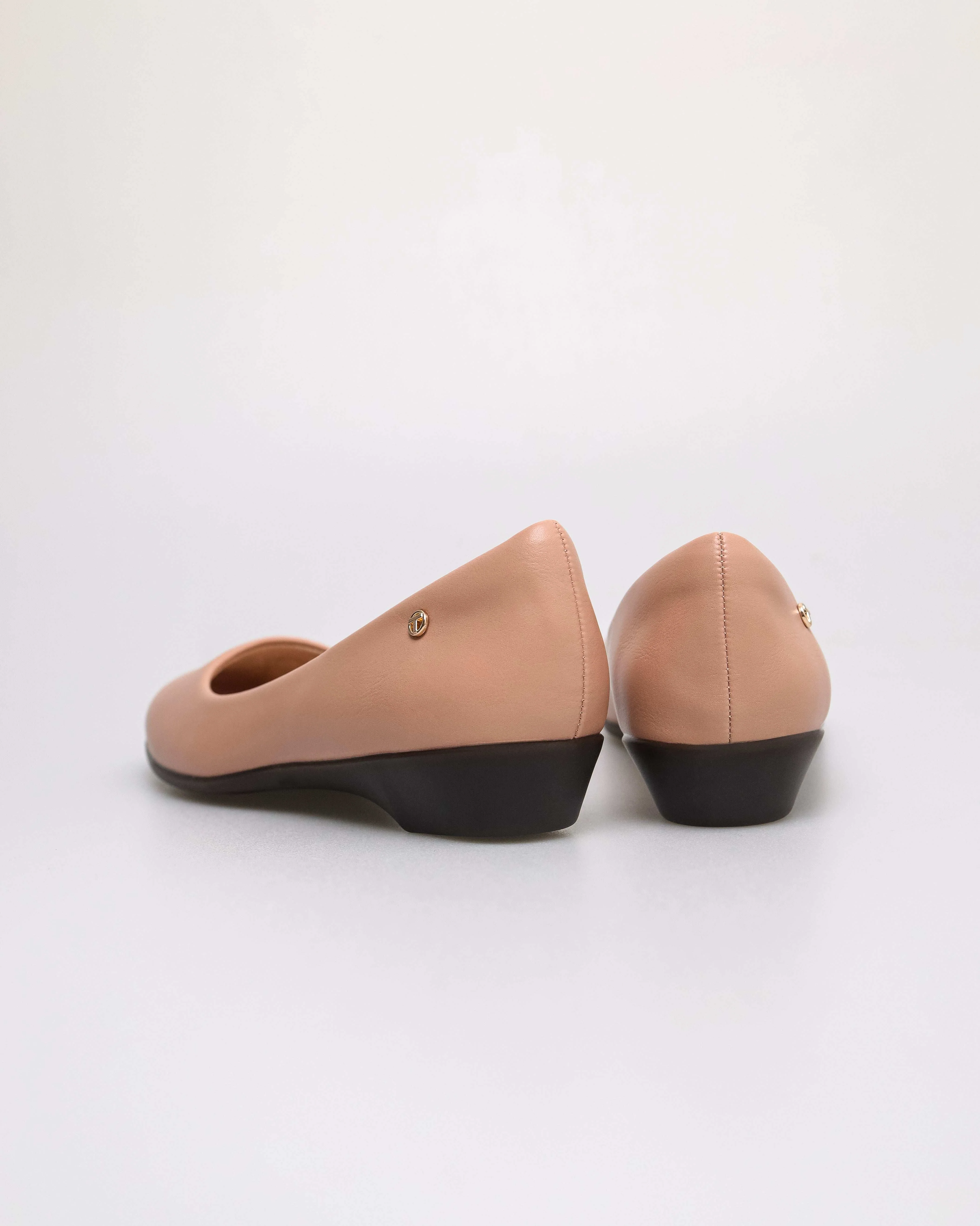 Tomaz NN605 Ladies Chic T-Button Heels - Image 7
