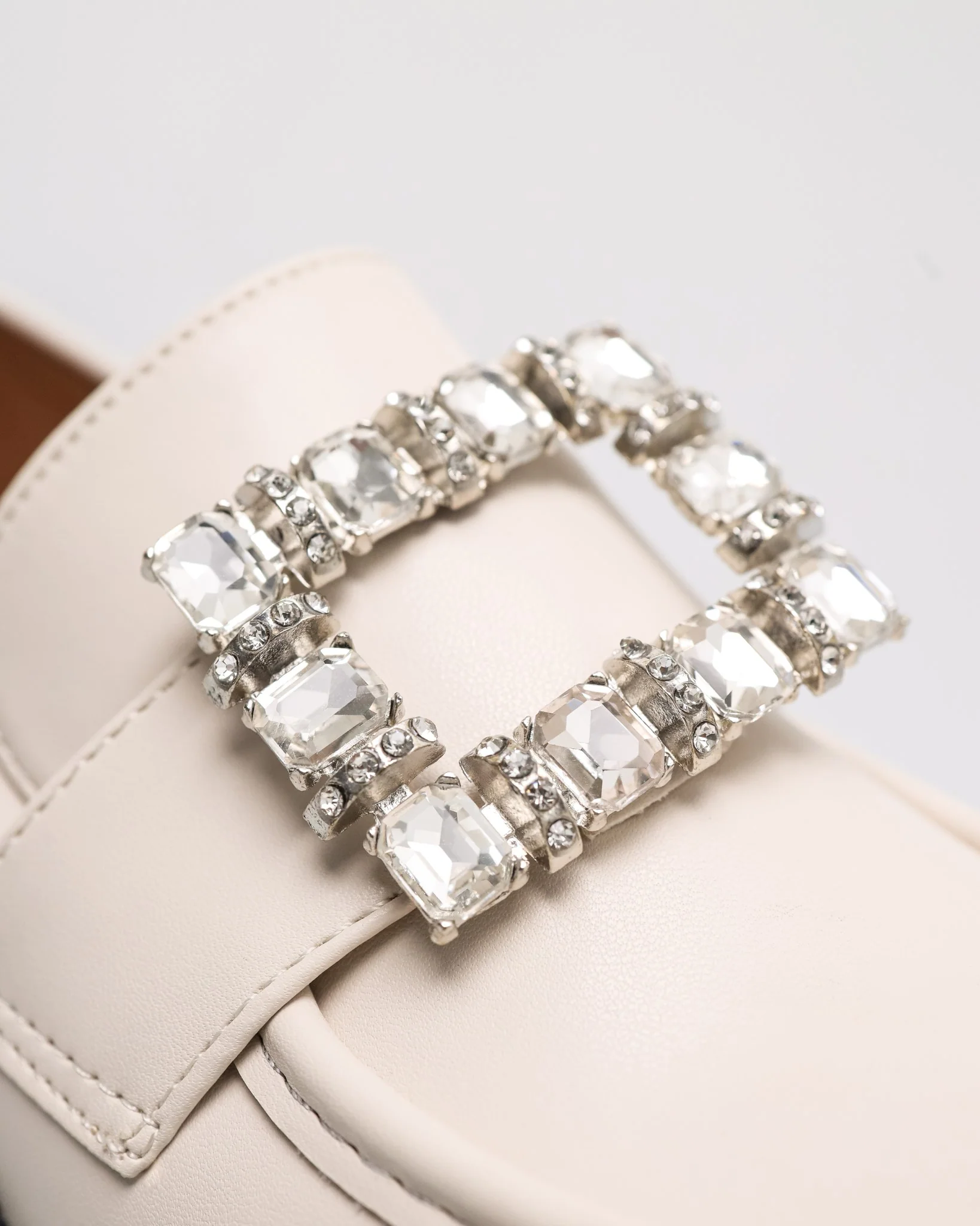 Tomaz NN651 Ladies Glitter Buckle Loafers - Image 4