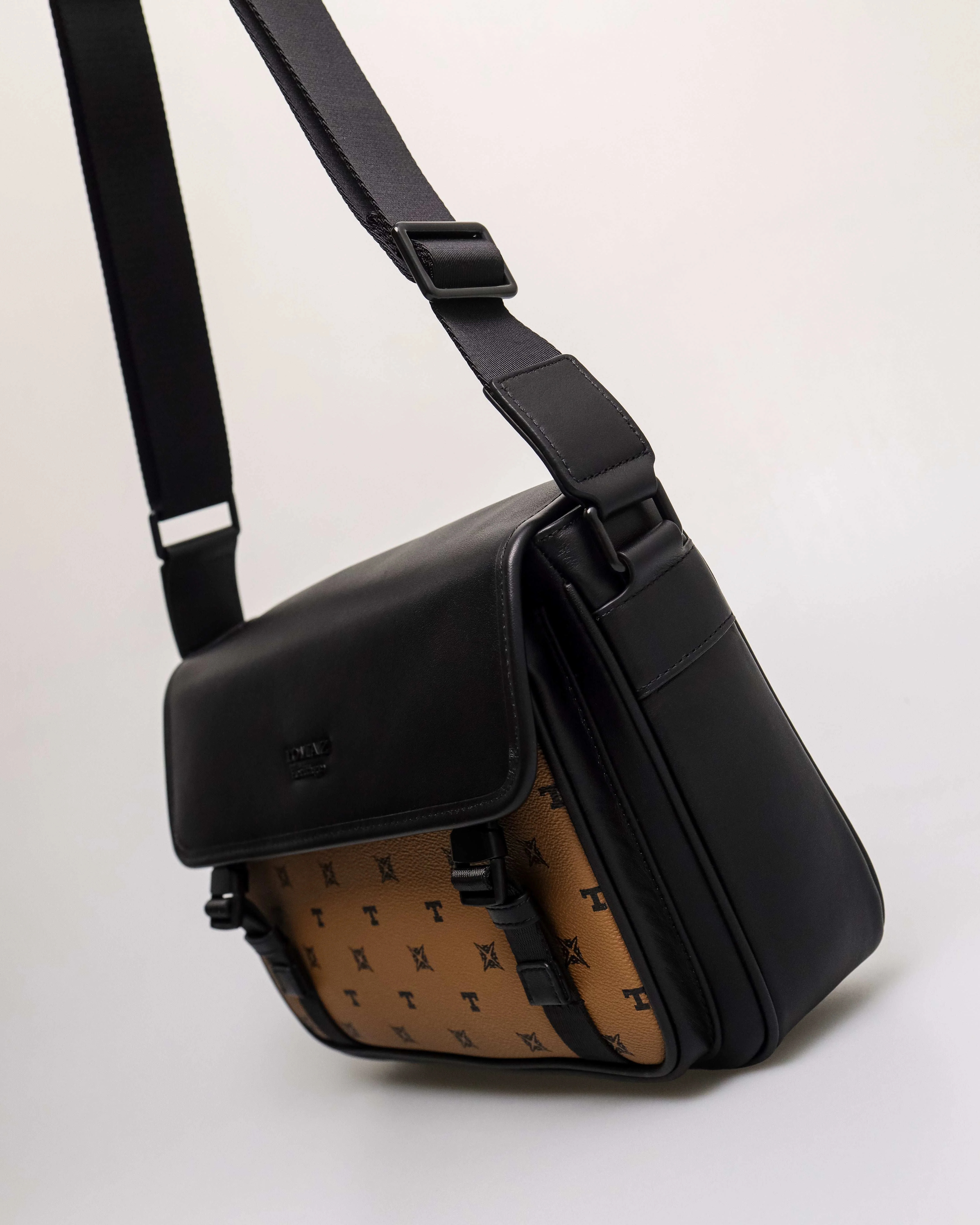 Tomaz NT-TZ459 Men's Monogram Crossbody Bag - Image 10
