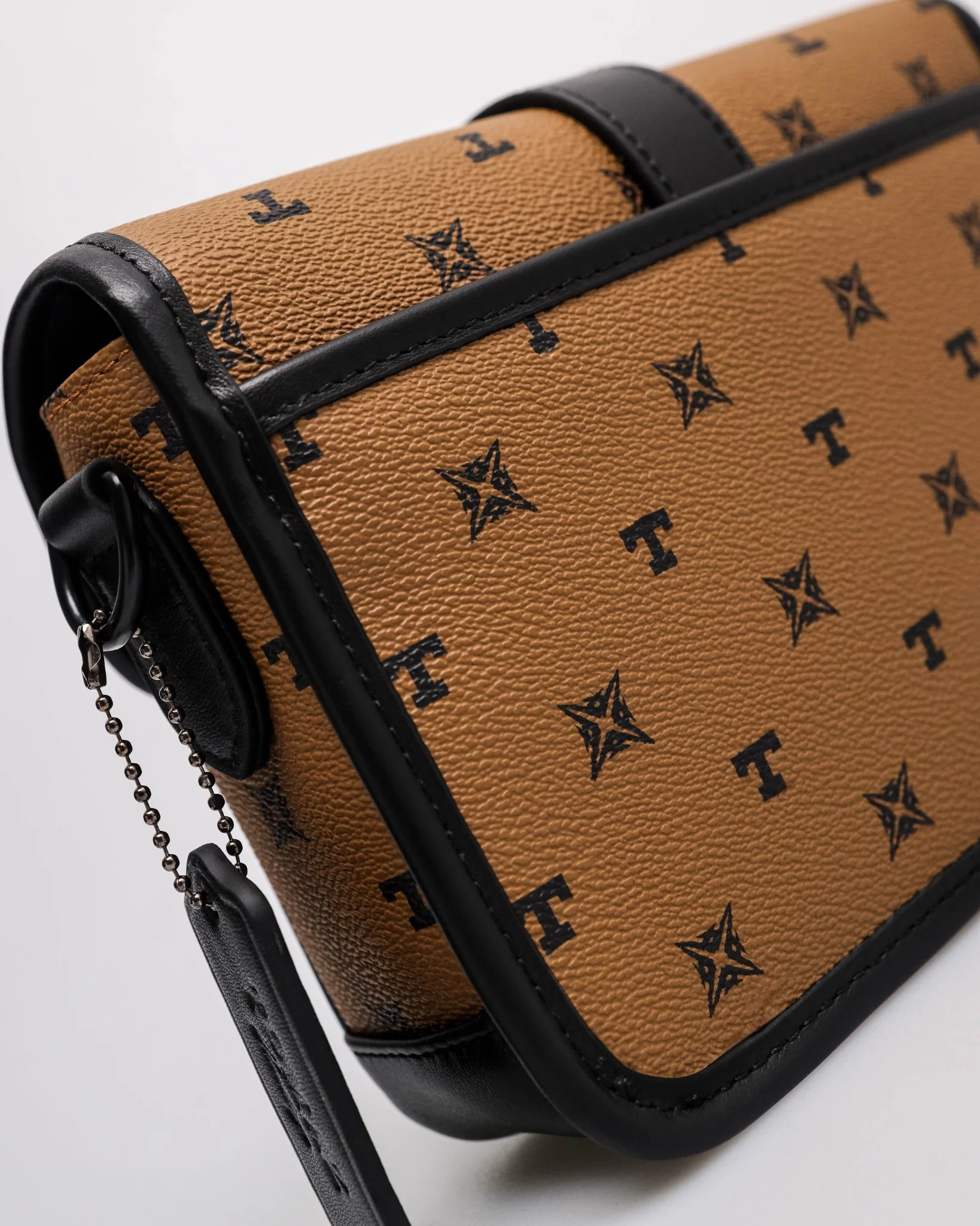 Tomaz NT-TZ462 Men's Monogram Crossbody Bag - Image 10