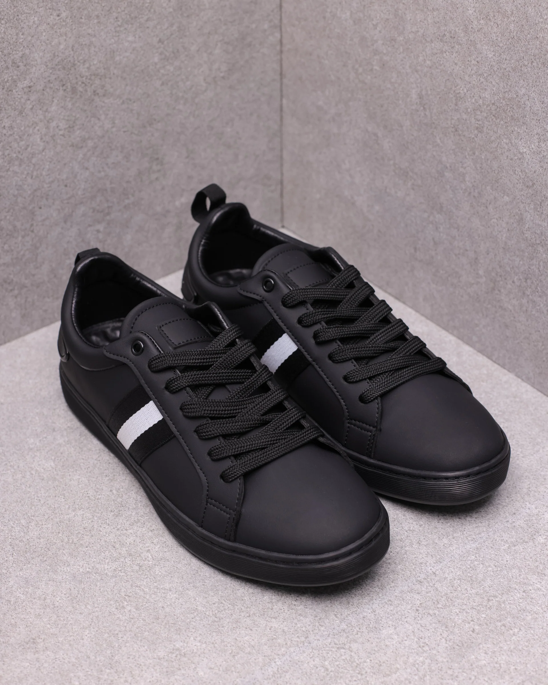 Tomaz TR999L Ladies Sneakers - Image 5
