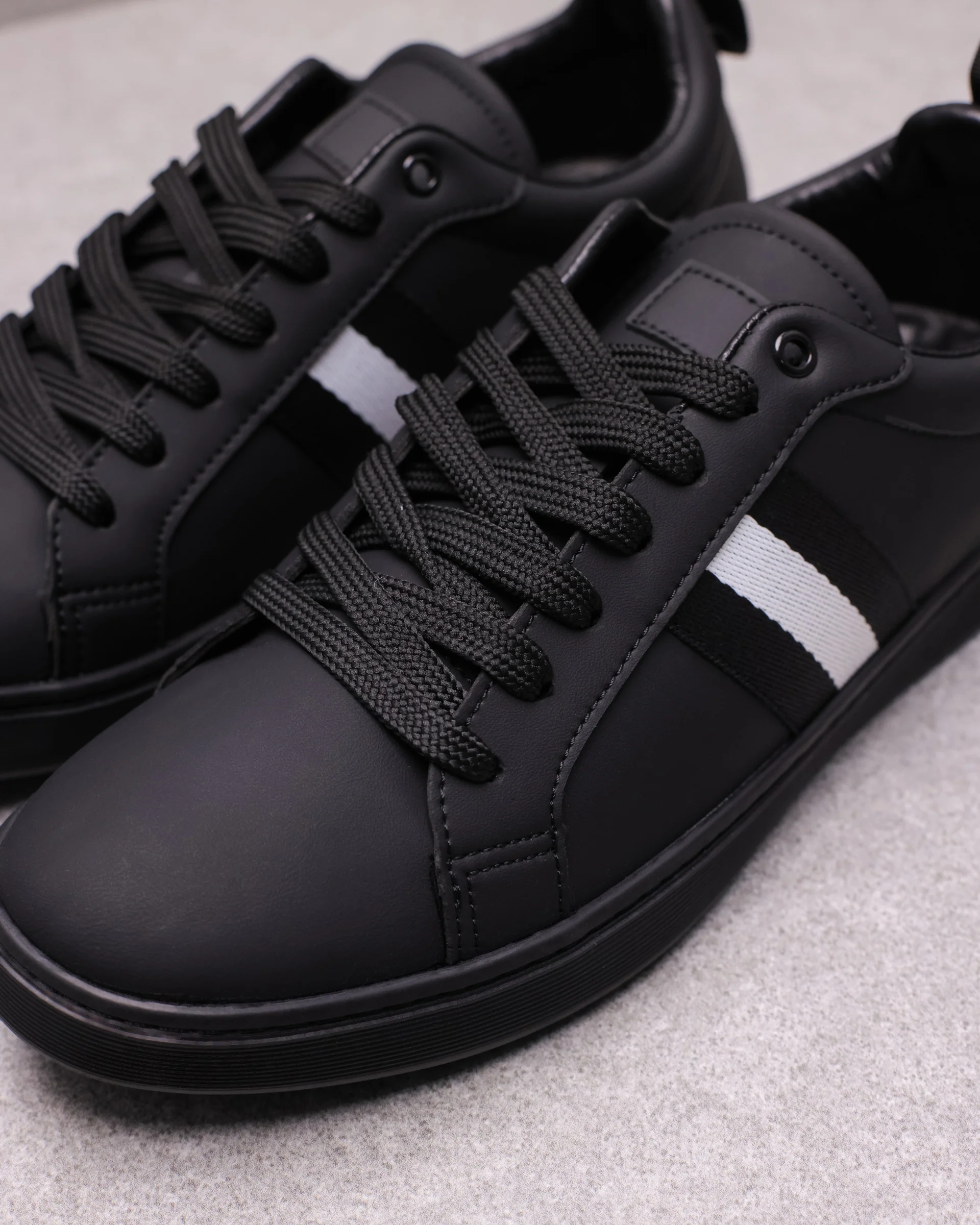 Tomaz TR999L Ladies Sneakers - Image 6