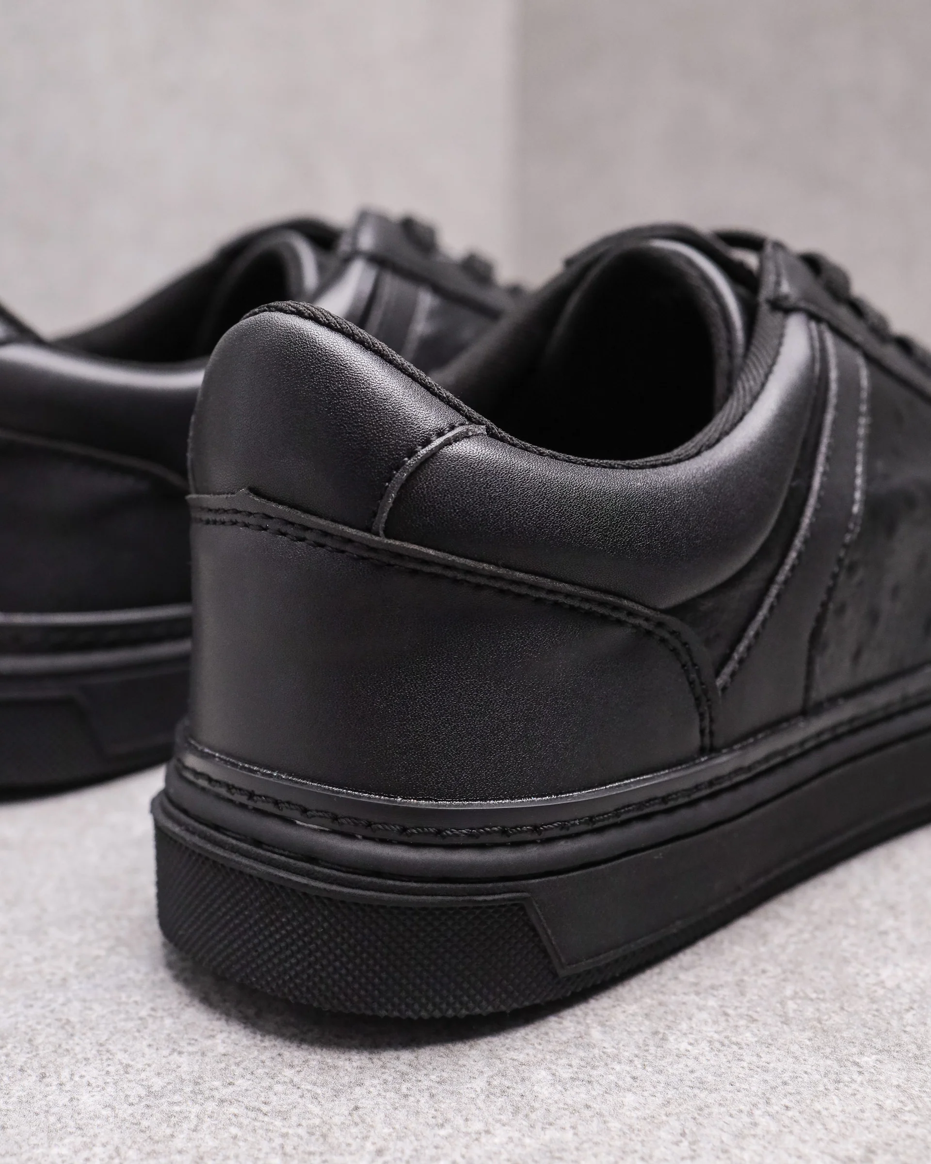 Tomaz TY010 Men's Court Sneakers - Image 3
