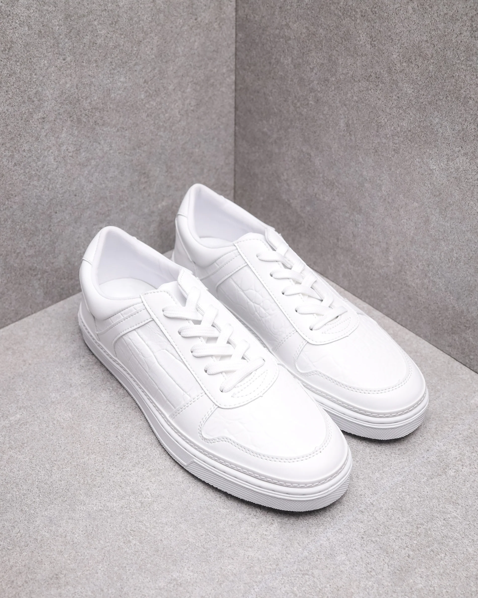 Tomaz TY011 Men's Court Sneakers - Image 5