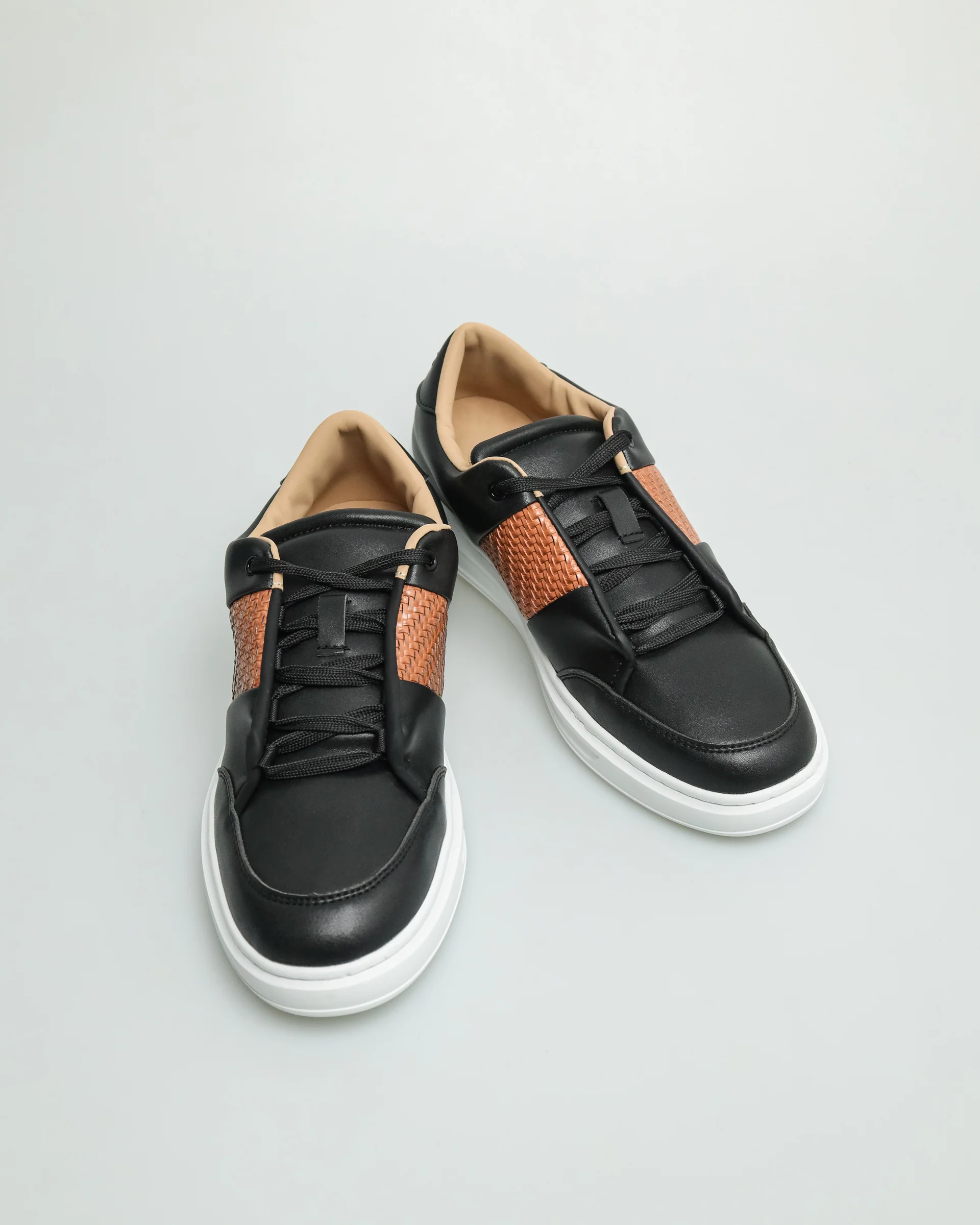 Tomaz TY019 Men's Sneakers - Image 2