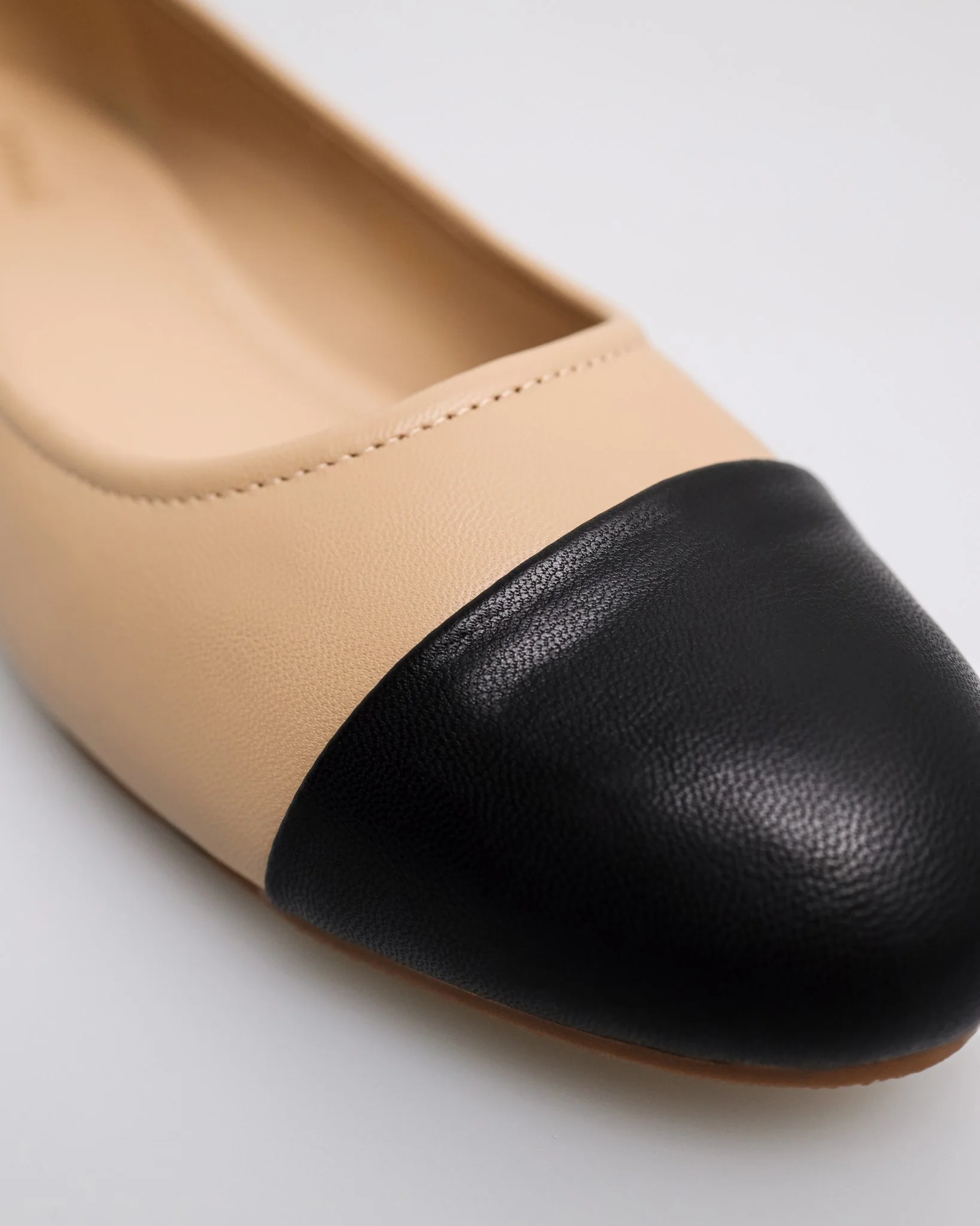 Tomaz YX238 Ladies Captoe Flats - Image 12